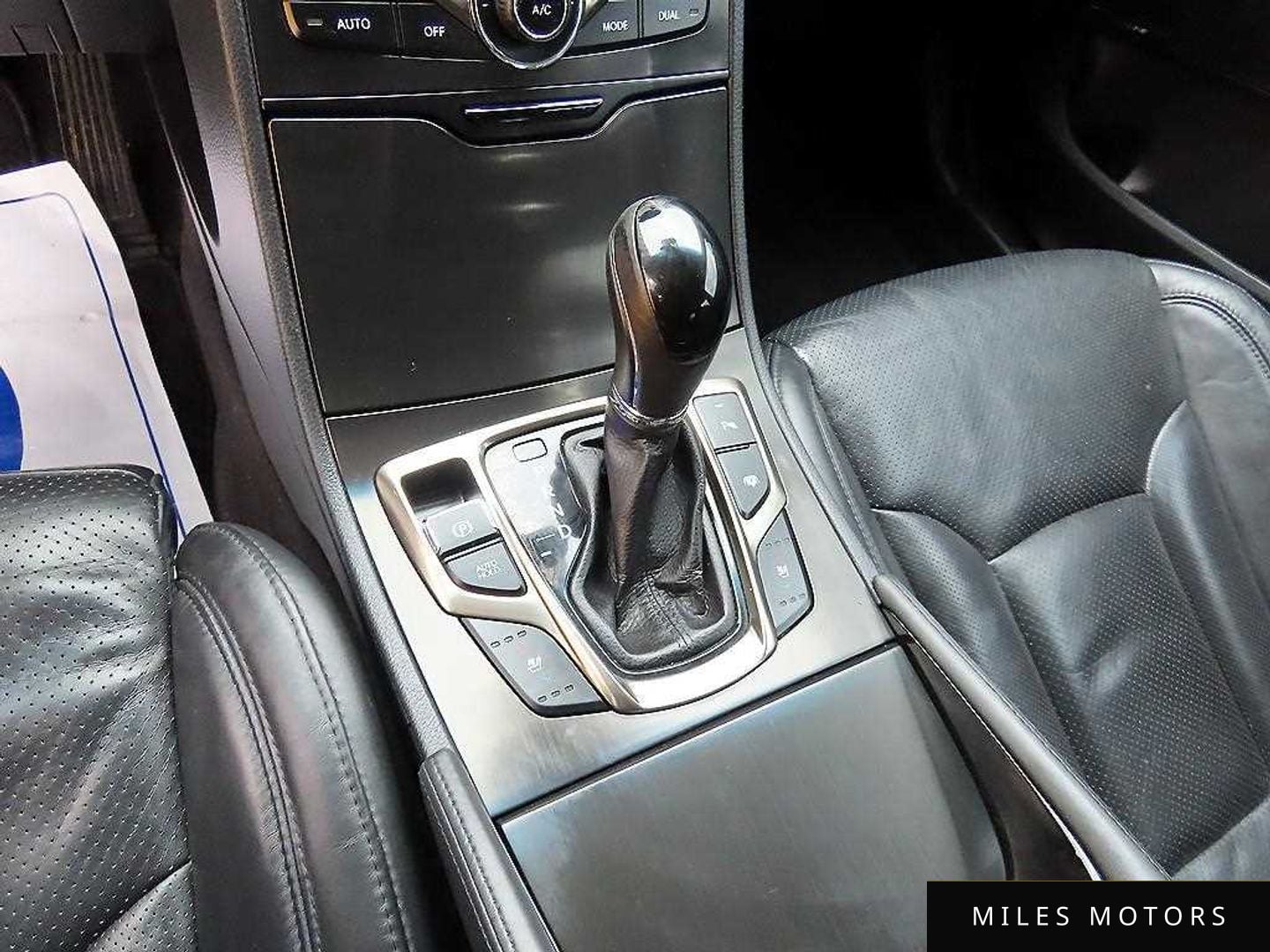 Hyundai Grandeur 2014 — миниатюра 10