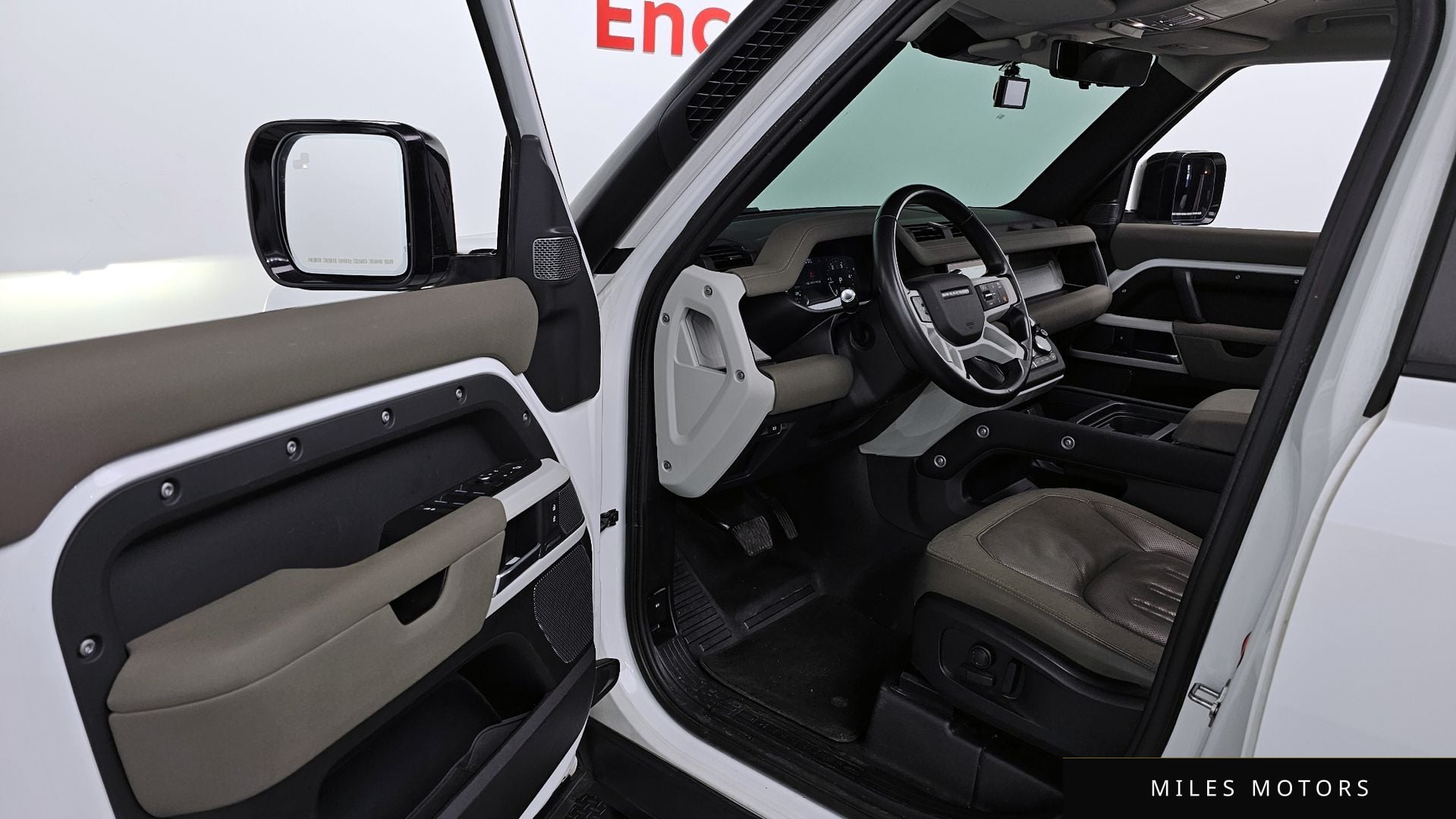 Land Rover 디펜더 (L663) 2020 — миниатюра 11