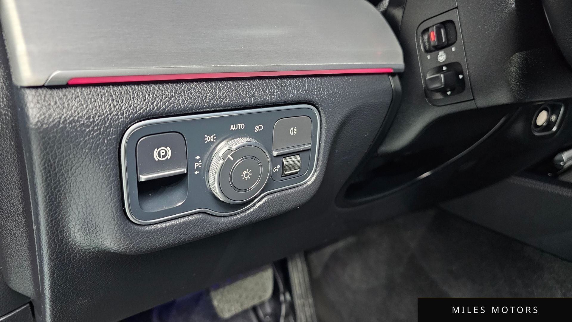 Mercedes-Benz GLE-Class W167 2019 — миниатюра 12