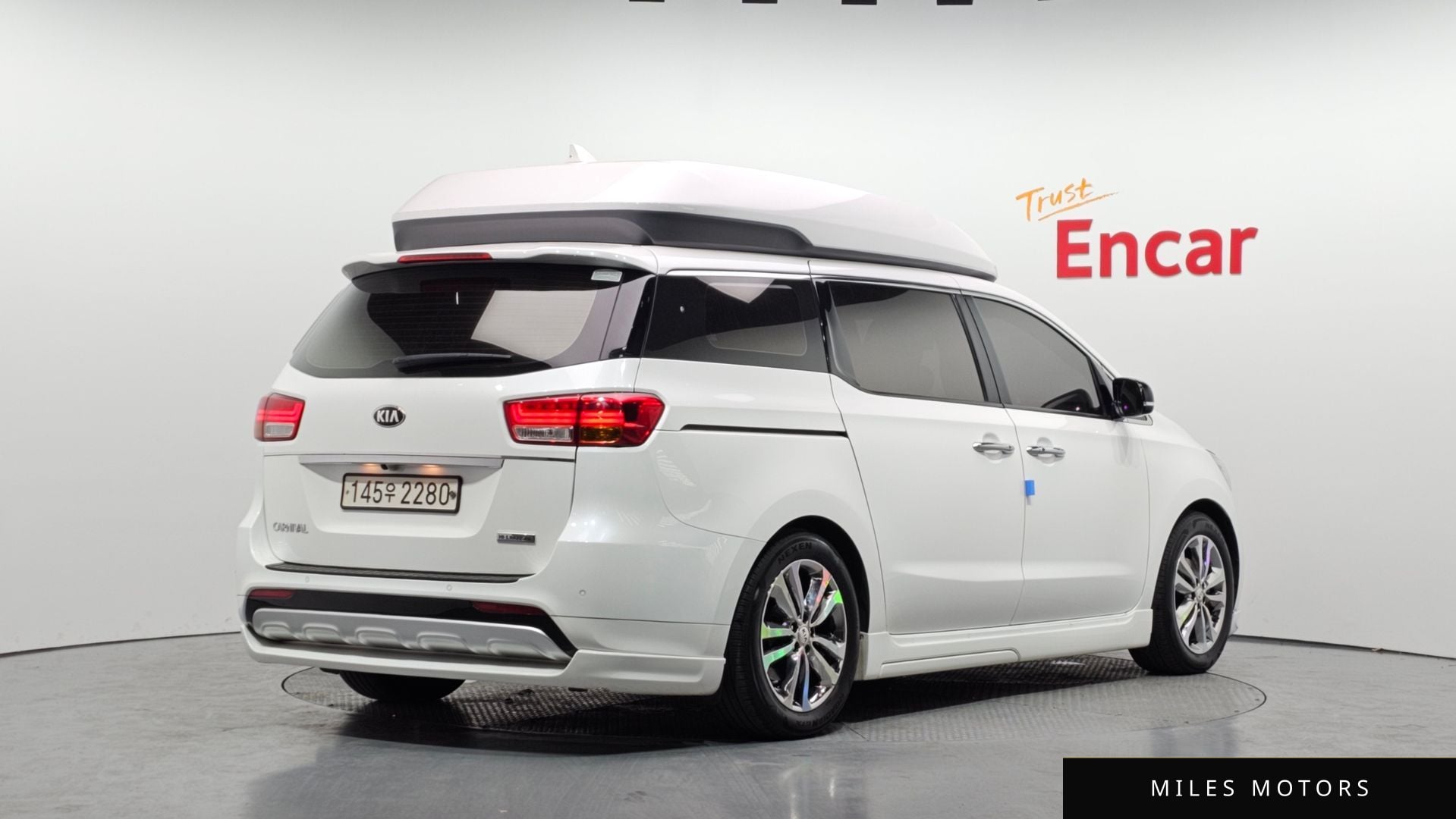 Kia Canival 2018 — миниатюра 2