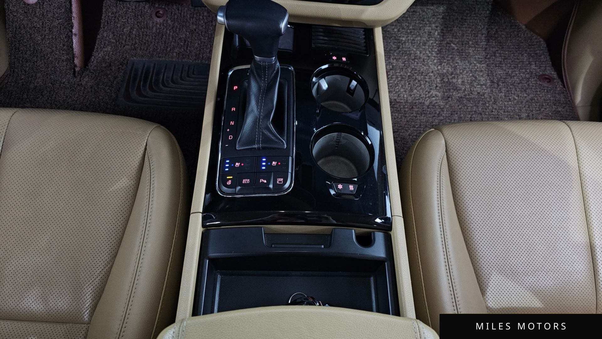 Kia Canival 2018 — миниатюра 9