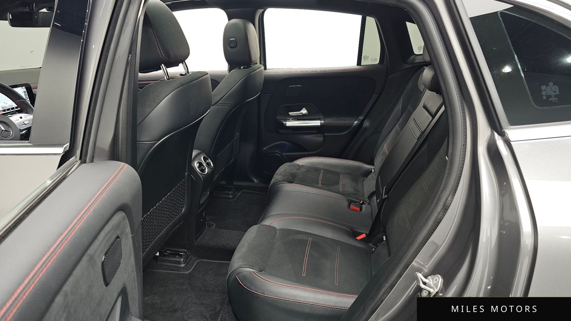 Mercedes-Benz EQA H243 2022 — миниатюра 12