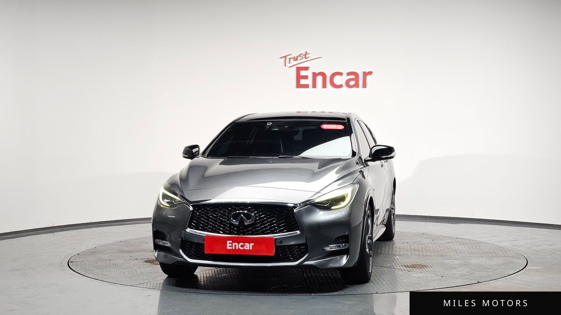Infiniti Q30 2017 — миниатюра 3