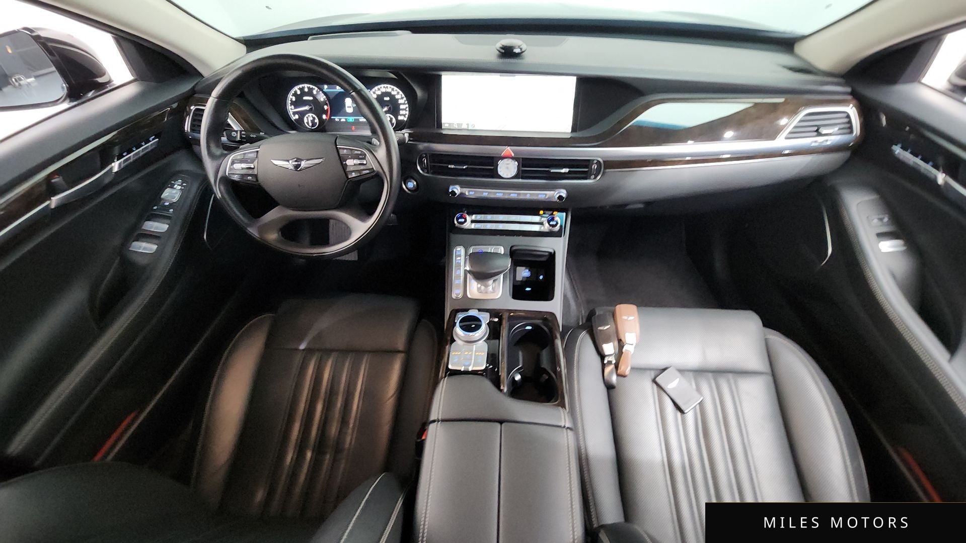 Genesis G90 2021 — миниатюра 7