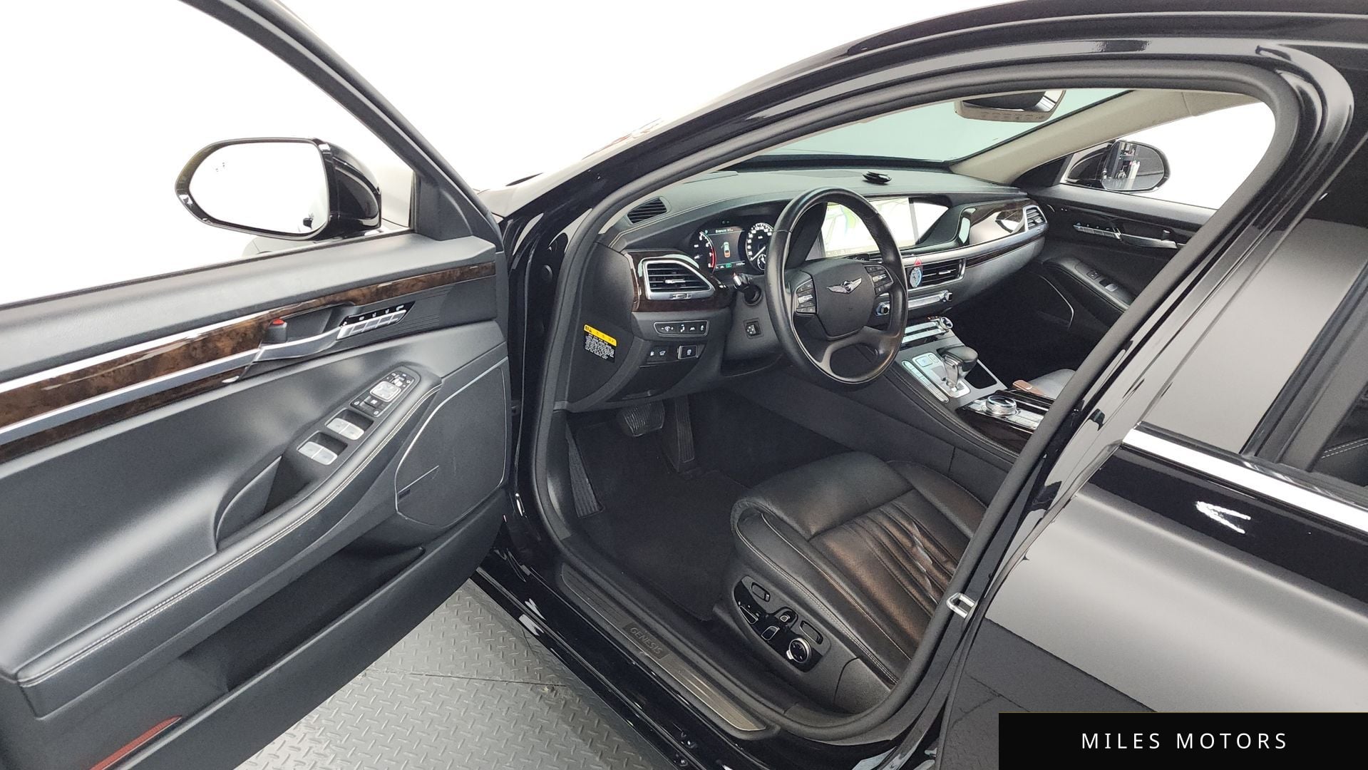 Genesis G90 2021 — миниатюра 10