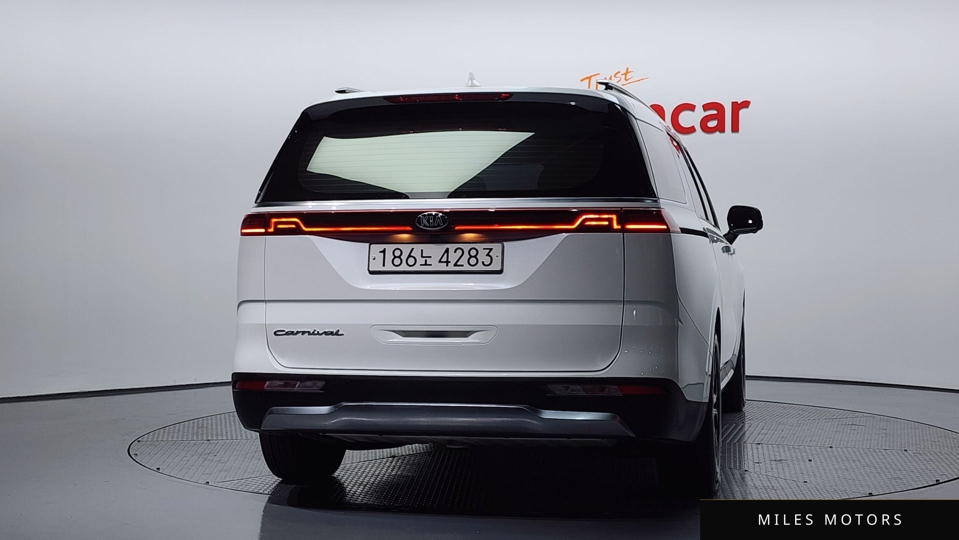 Kia Carnival 2021 — миниатюра 4