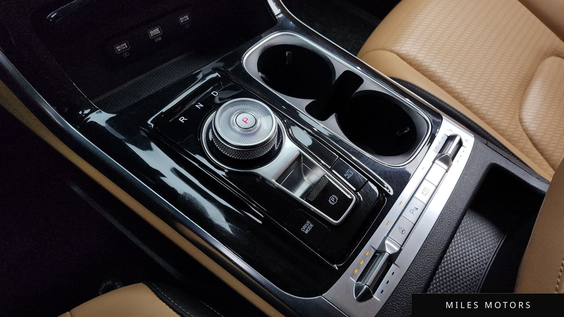 Kia Carnival 2021 — миниатюра 9