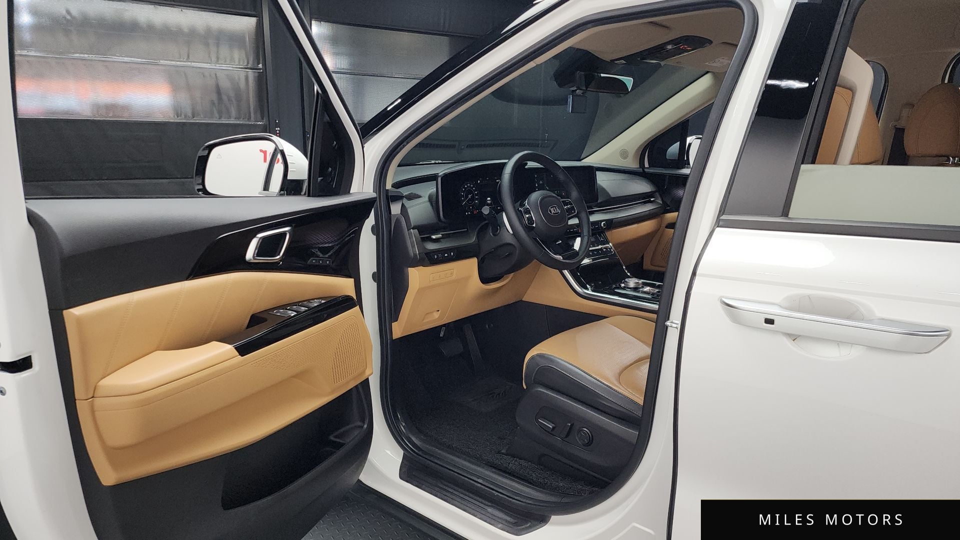 Kia Carnival 2021 — миниатюра 10