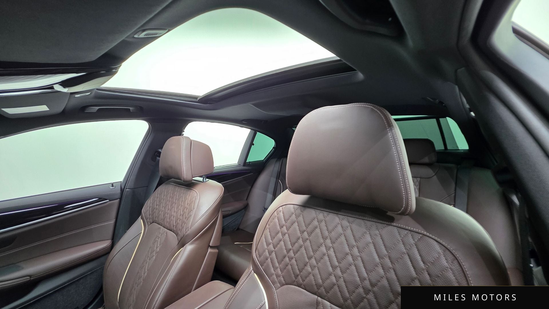 BMW 5 Series (G30) 2022 — миниатюра 12