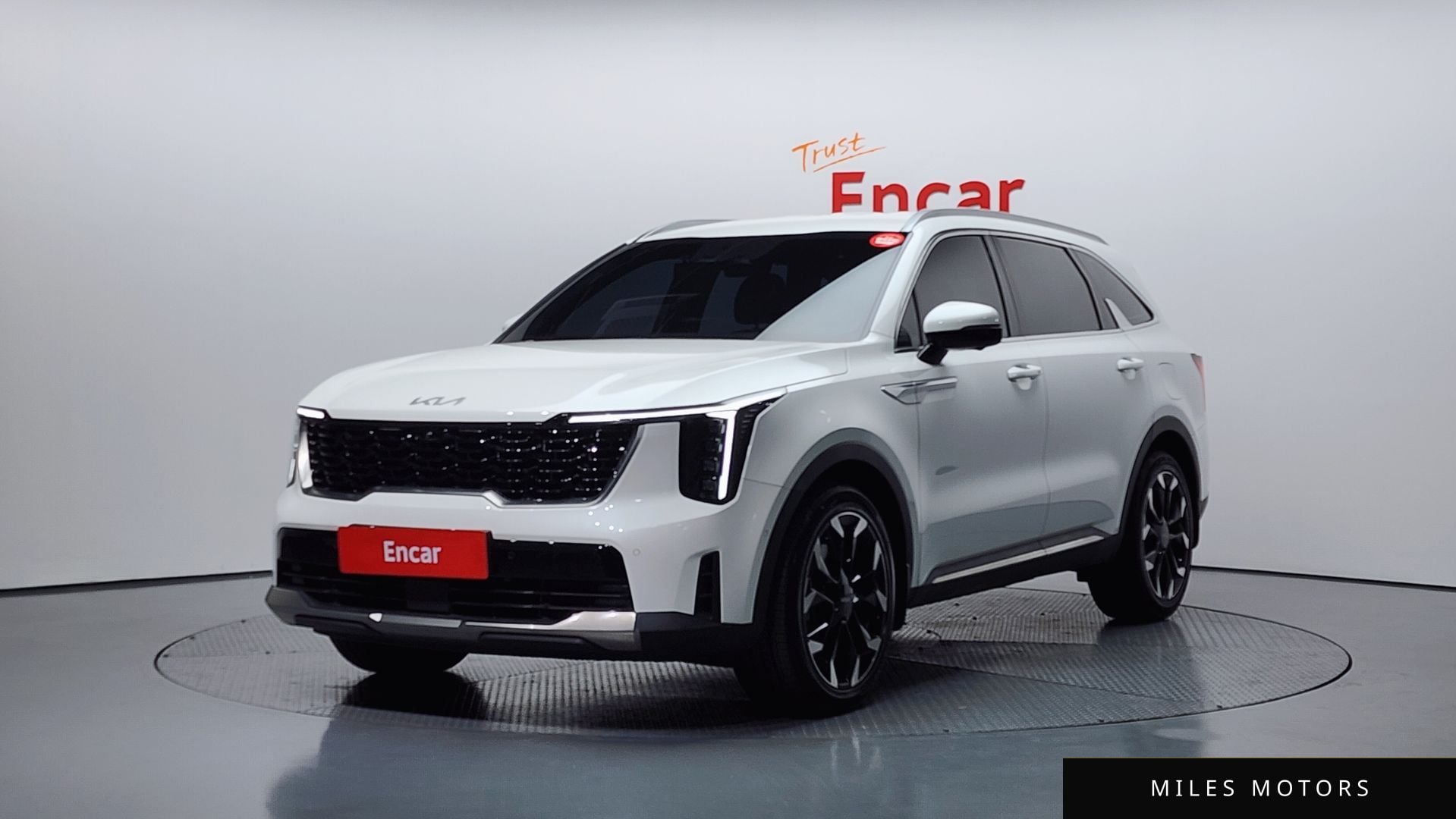 Kia Sorento 2024 — фото 1 из 12