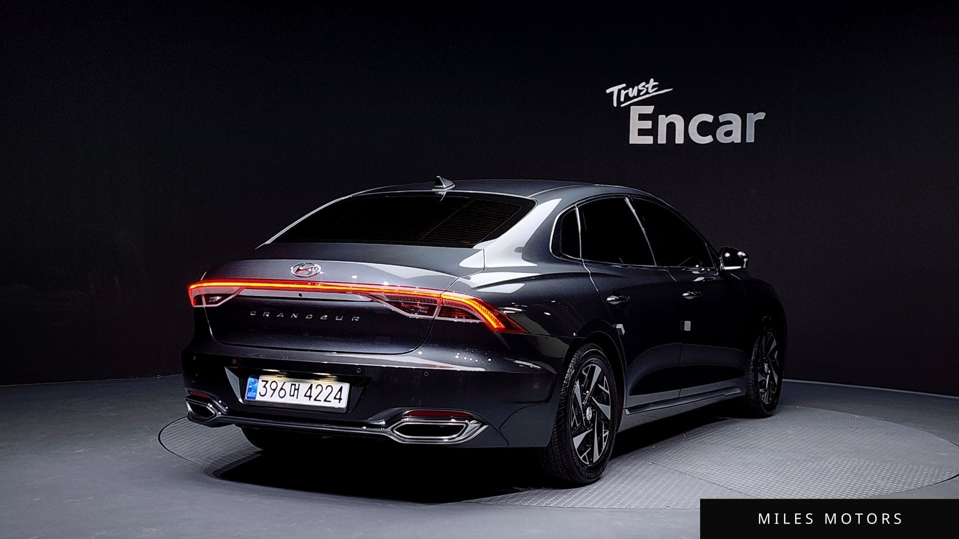 Hyundai Grandeur 2022 — миниатюра 2