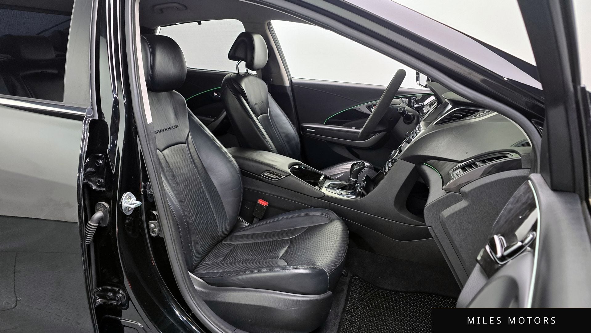 Hyundai Grandeur 2016 — миниатюра 10