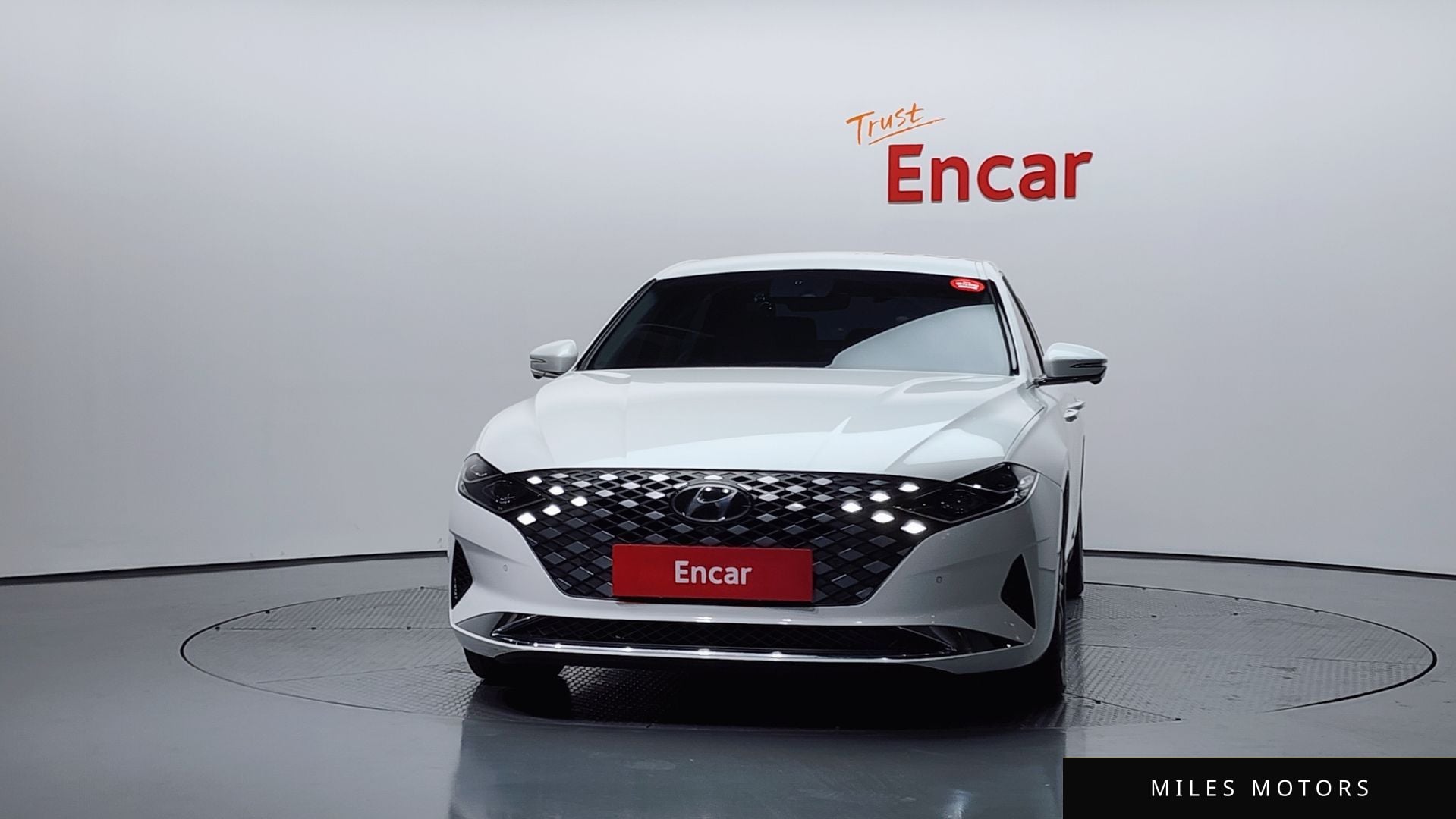 Hyundai Grandeur 2022 — миниатюра 3