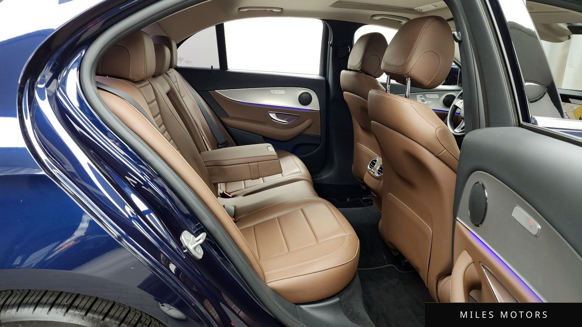 Mercedes-Benz E-Class W213 2017 — миниатюра 12
