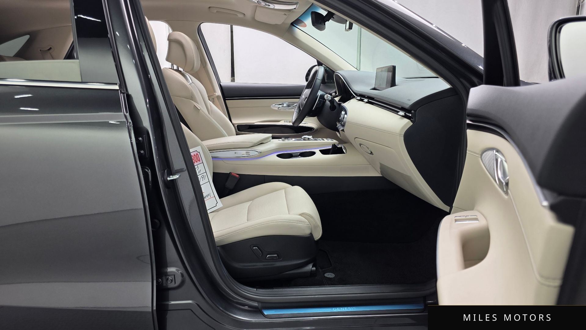 Genesis GV70 2023 — миниатюра 10