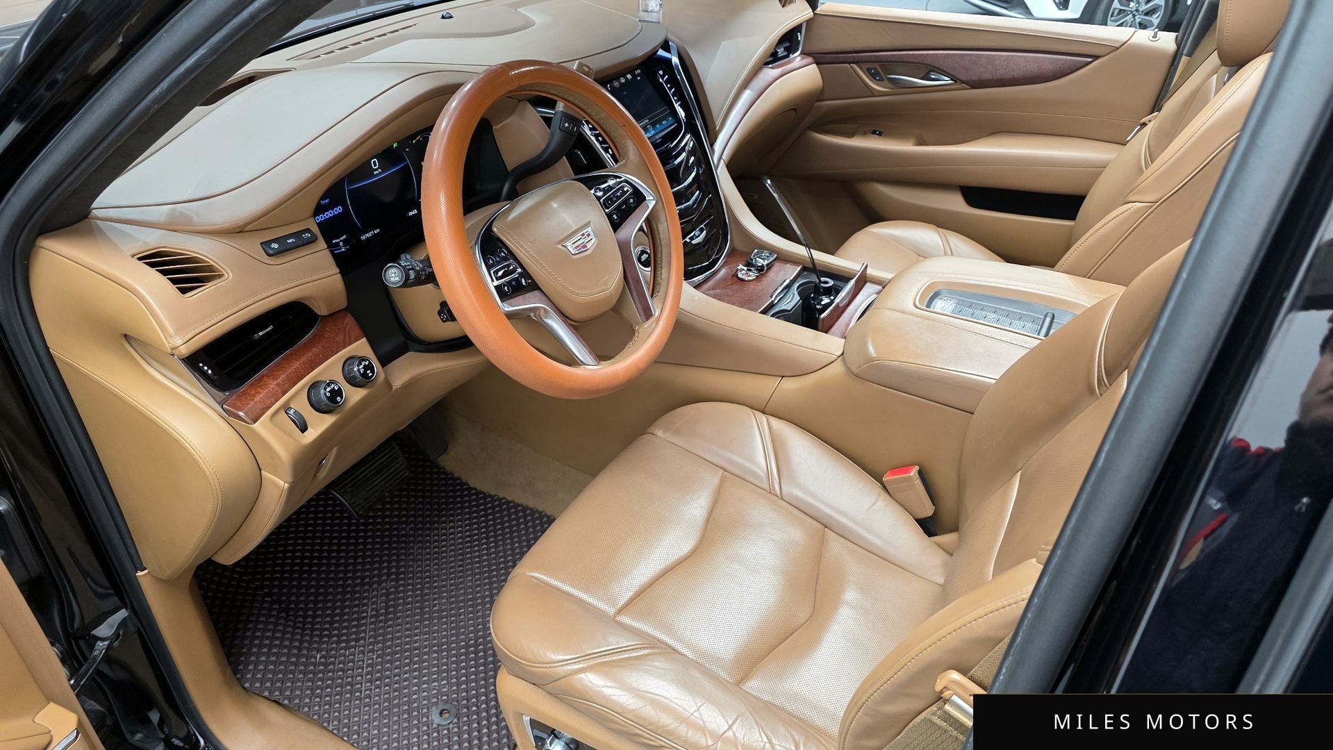 Cadillac Escalade 2017 — миниатюра 7