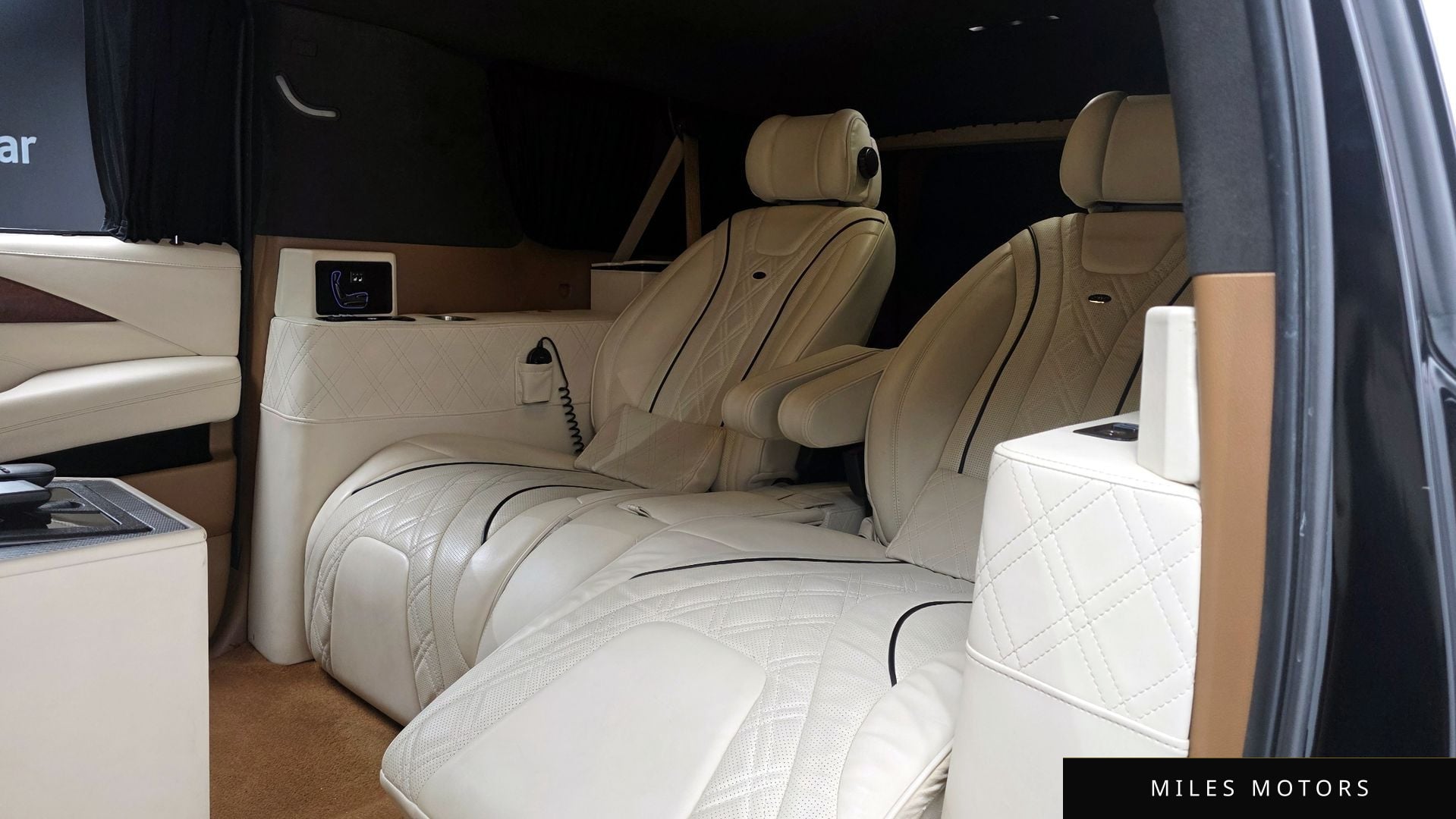 Cadillac Escalade 2017 — миниатюра 12