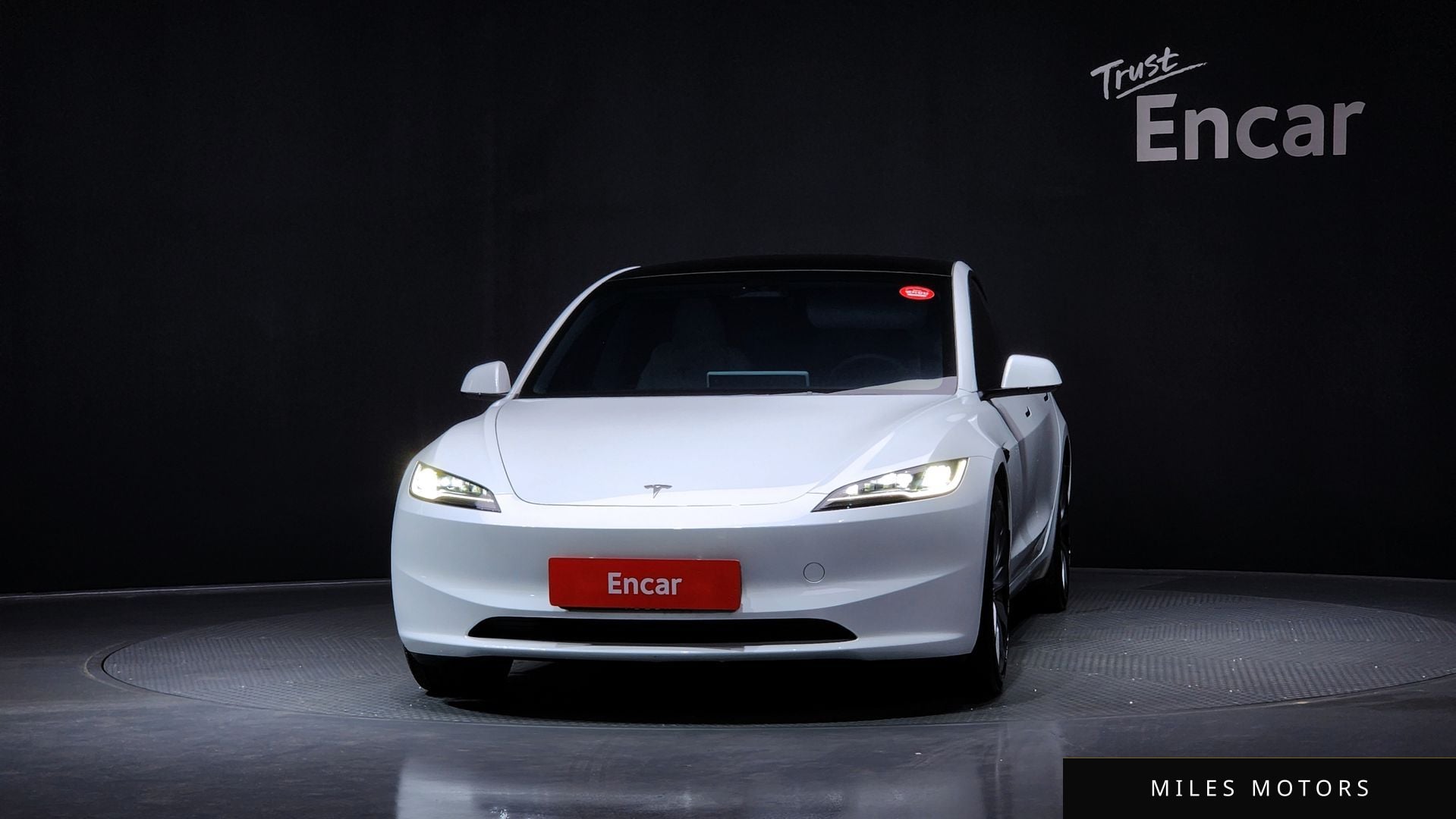 Tesla Model 3 2024 — миниатюра 3