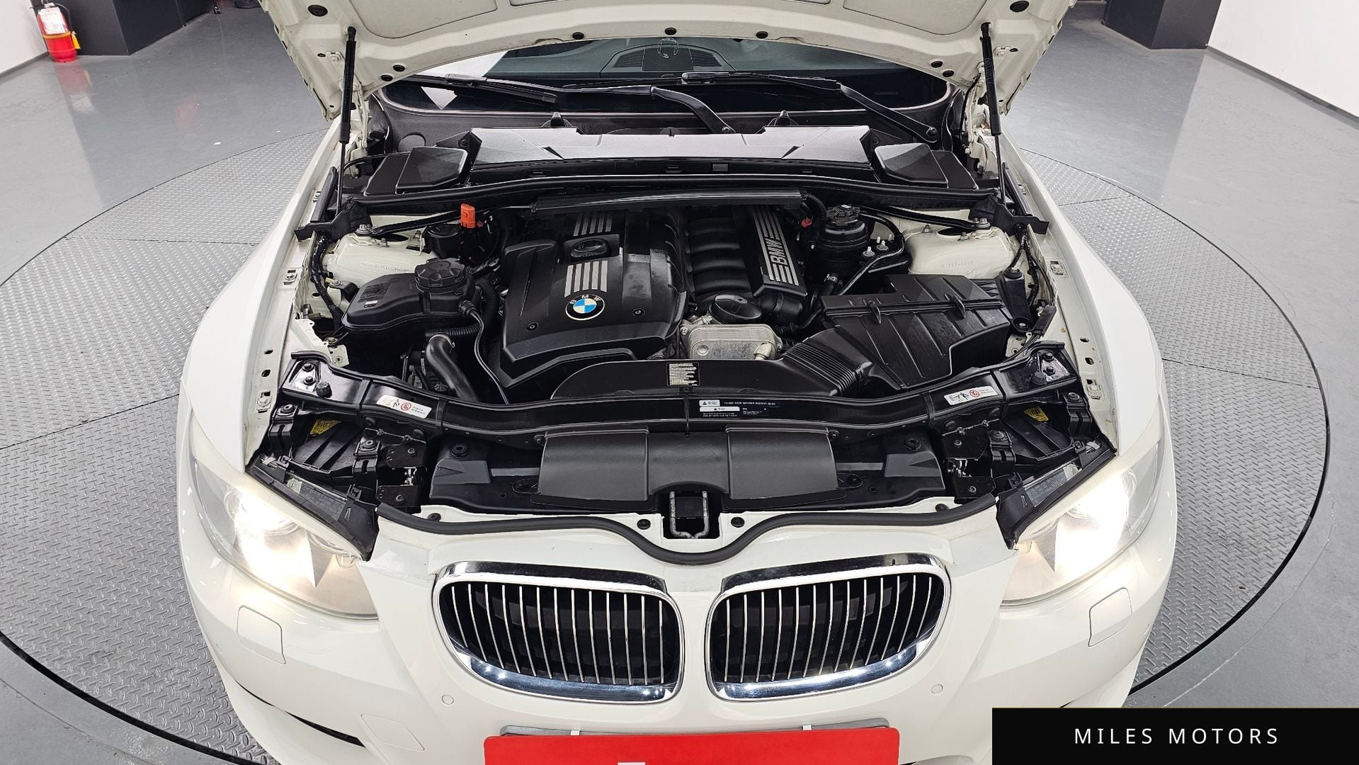 BMW 3시리즈 (E90) 2011 — миниатюра 6