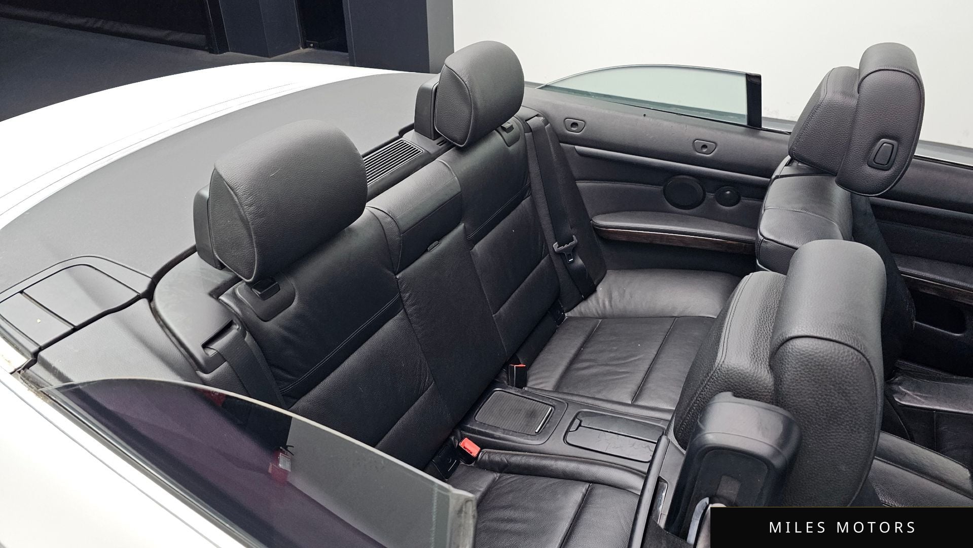 BMW 3시리즈 (E90) 2011 — миниатюра 11