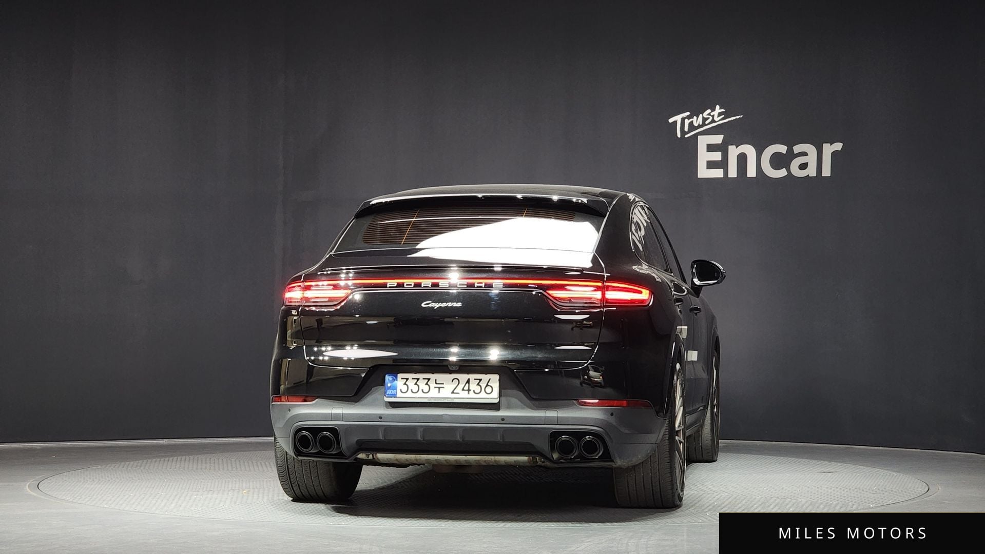 Porsche Cayenne 2023 — миниатюра 4