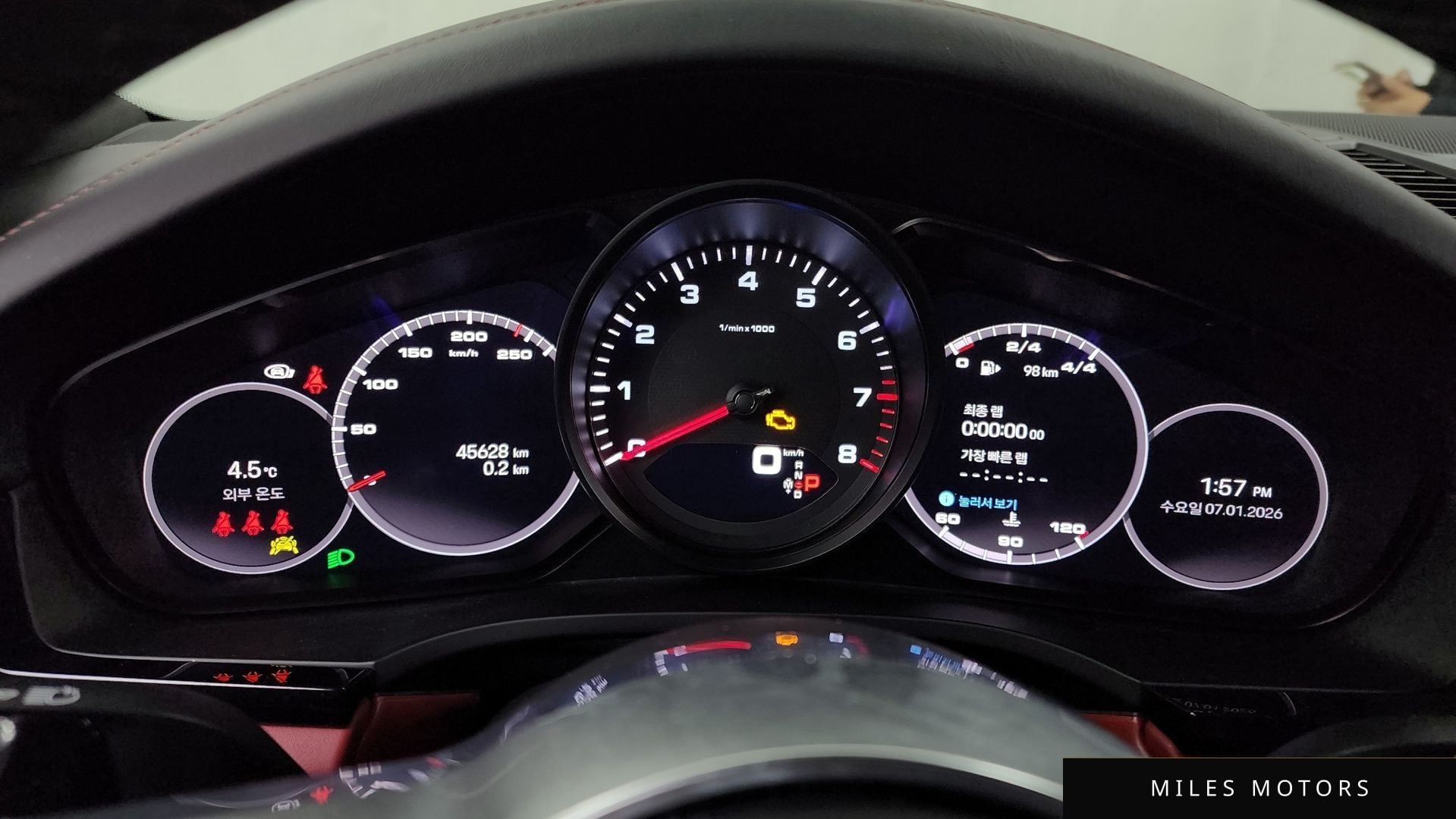 Porsche Cayenne 2023 — миниатюра 8