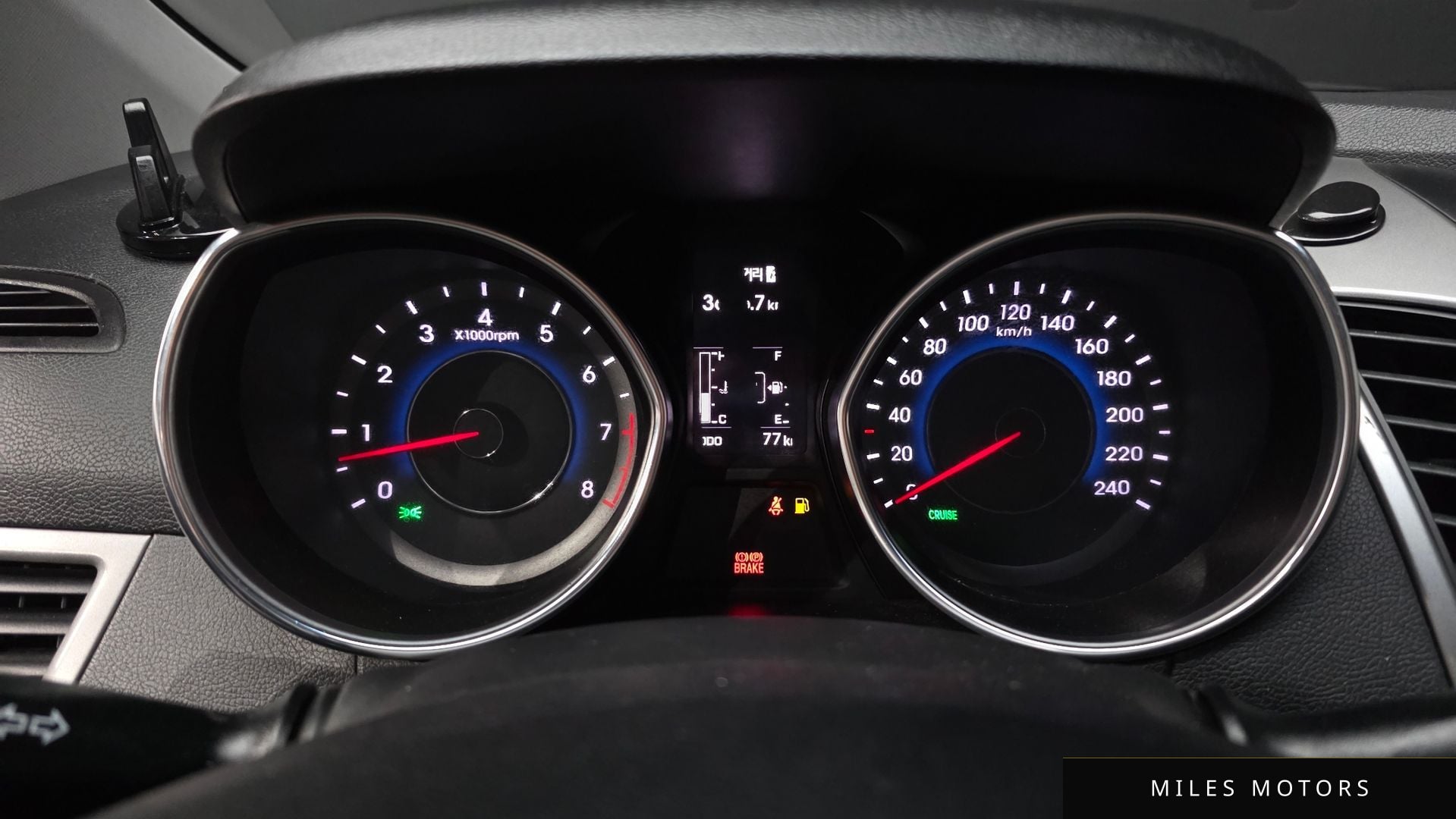 Hyundai 뉴 아반떼 2014 — миниатюра 8