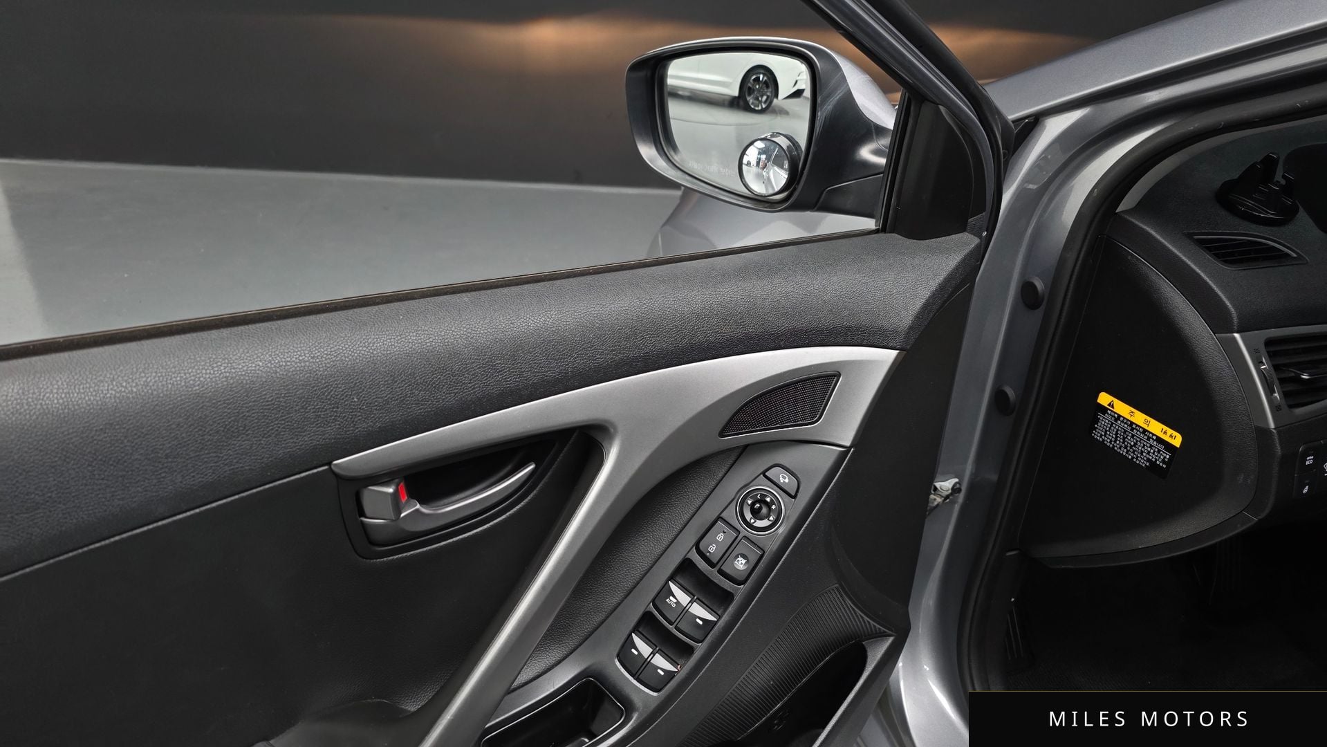Hyundai 뉴 아반떼 2014 — миниатюра 13