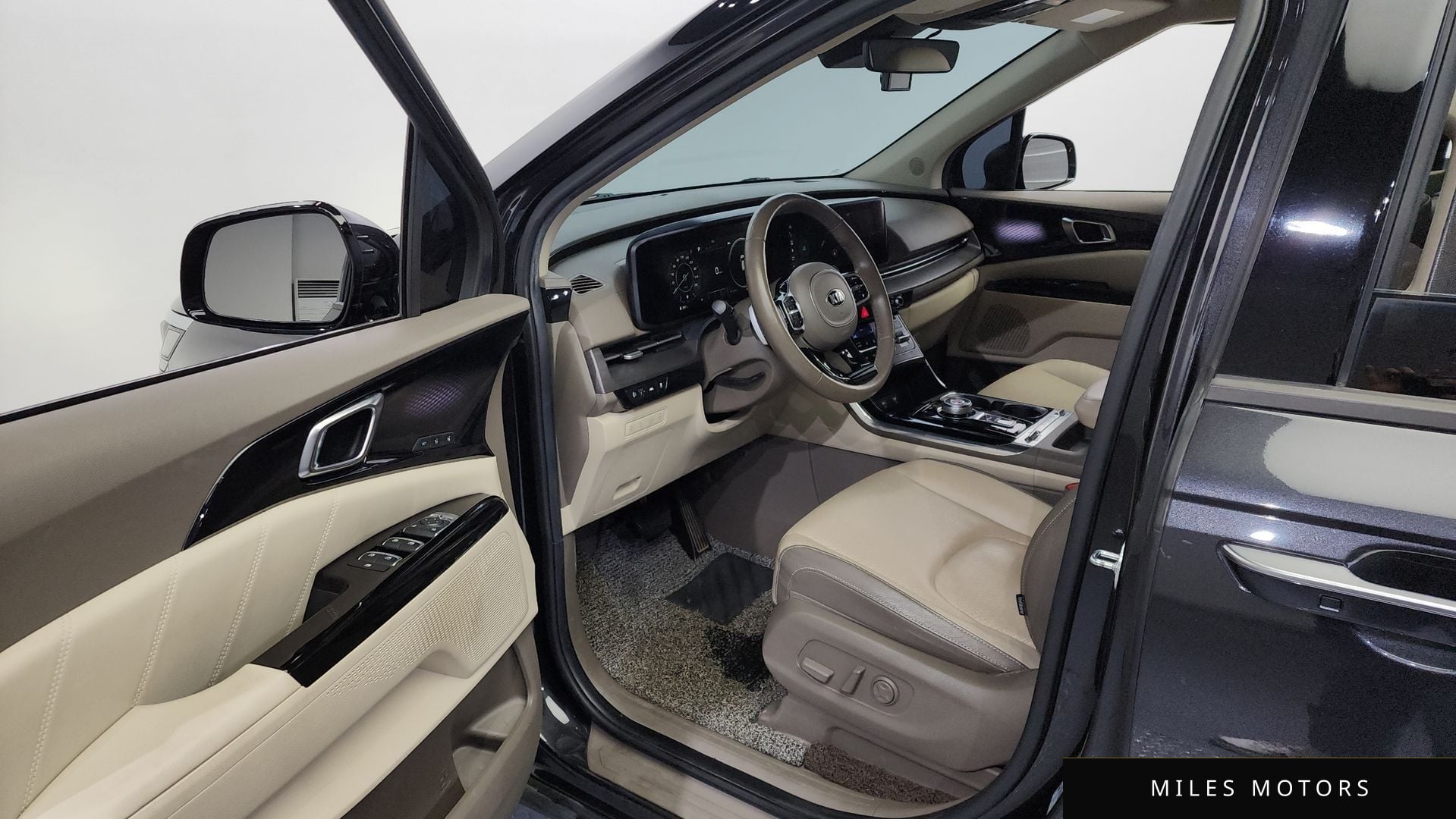 Kia Carnival 2021 — миниатюра 10