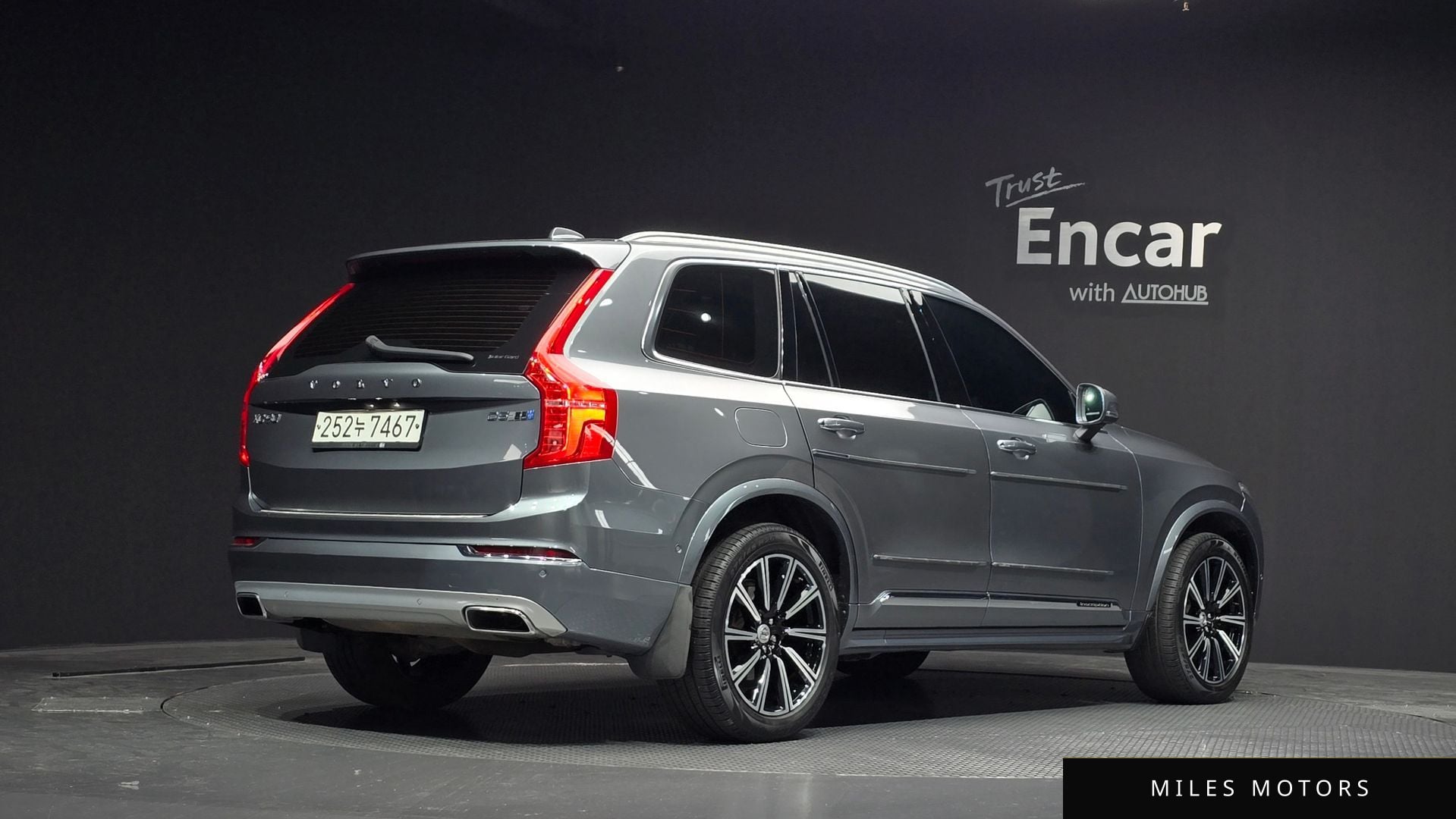 Volvo XC90 2019 — миниатюра 2