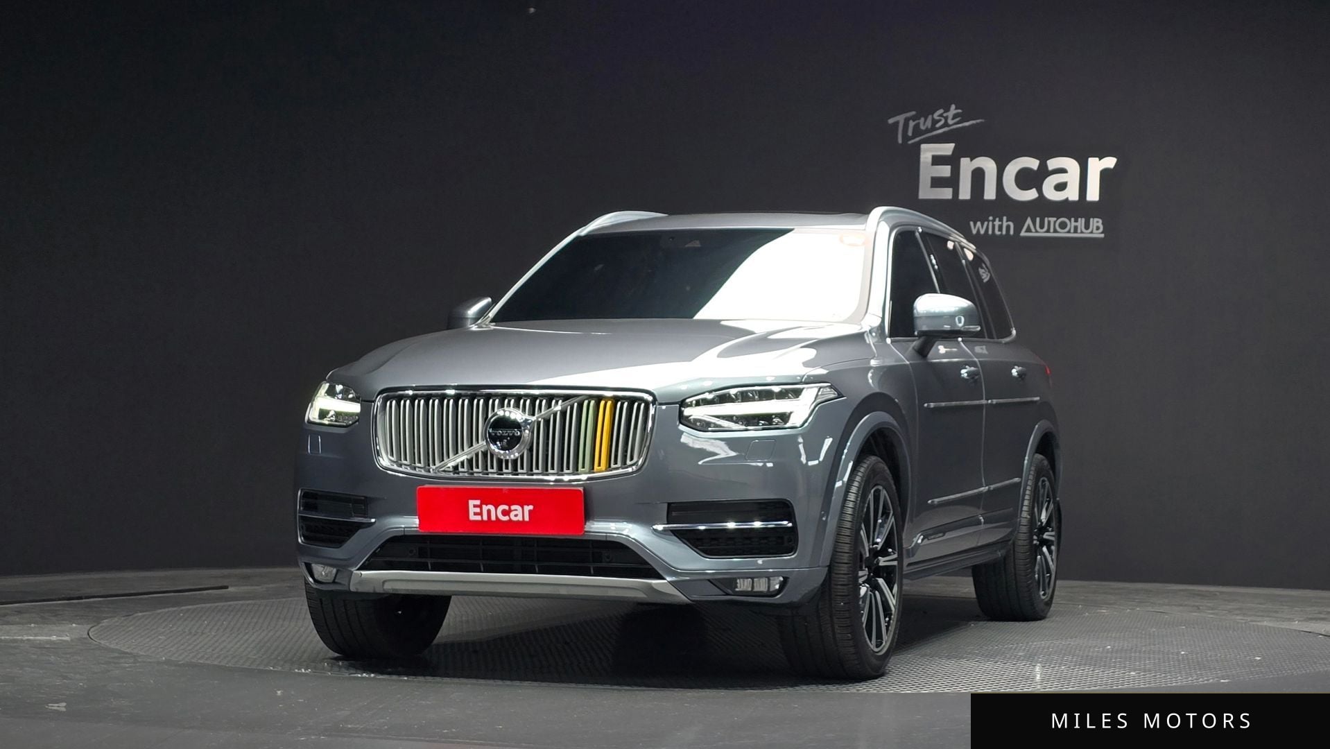 Volvo XC90 2019 — миниатюра 3
