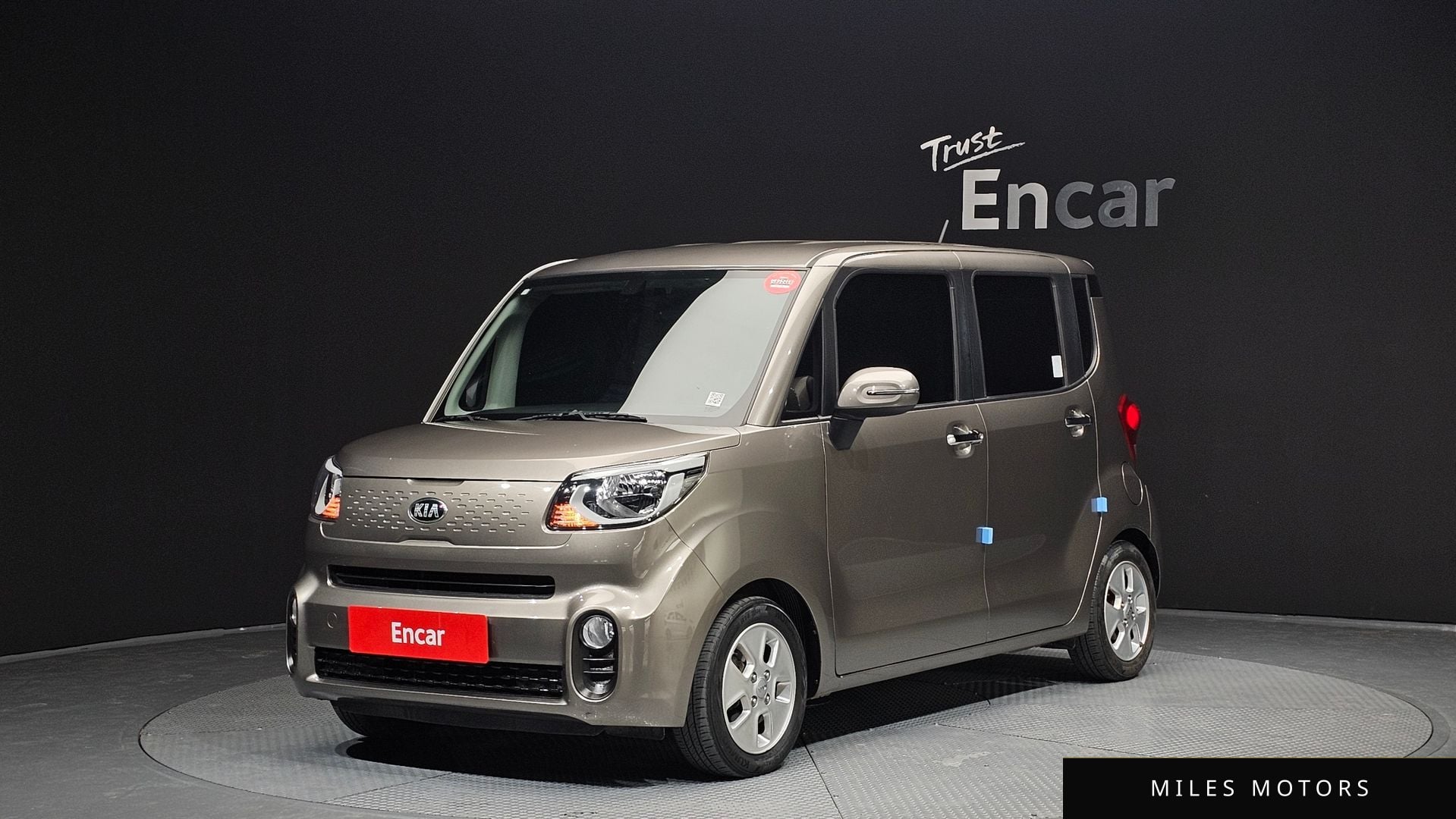 Kia RAY 2021 — фото 1 из 12
