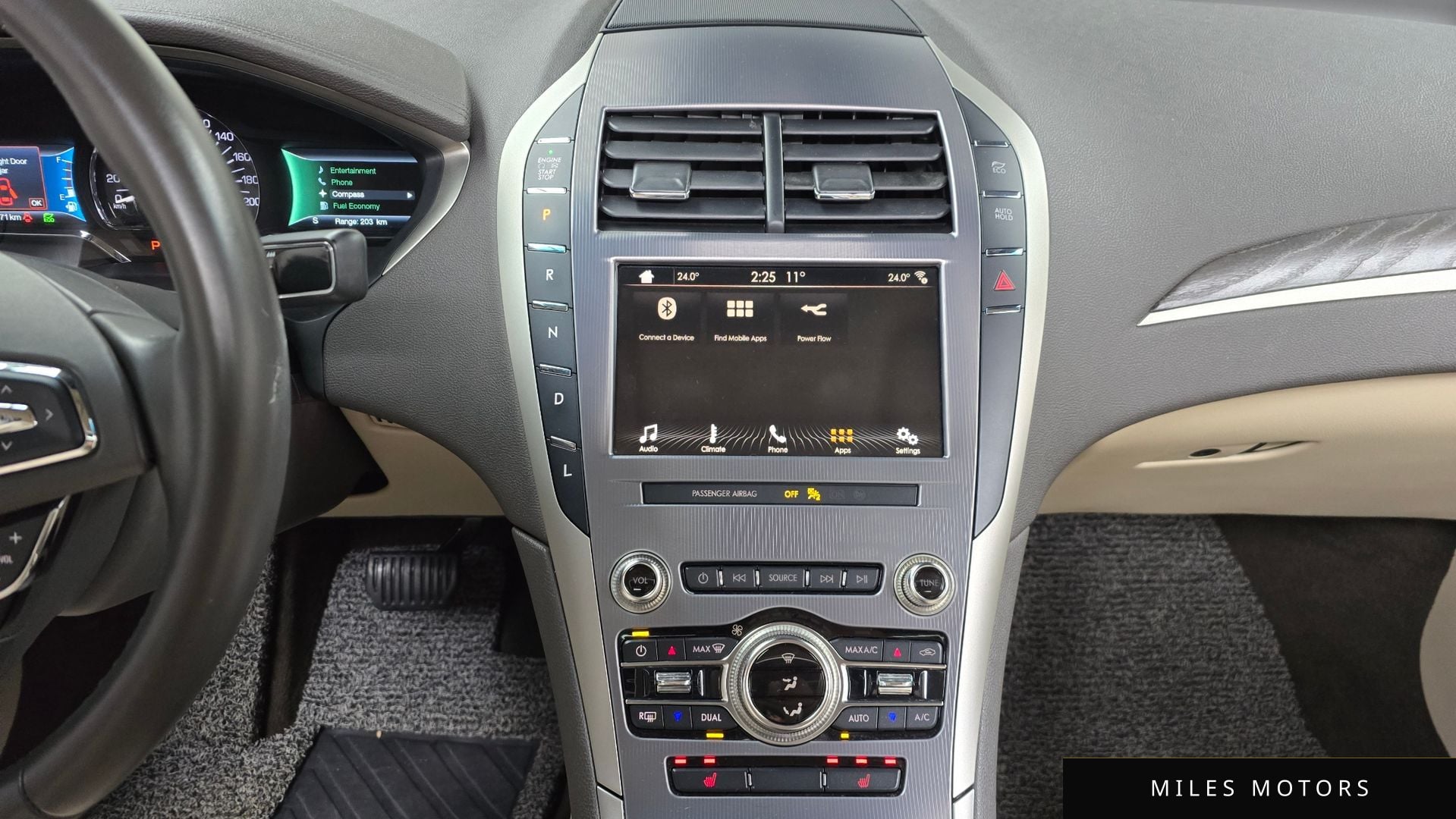 Lincoln MKZ 2019 — миниатюра 14