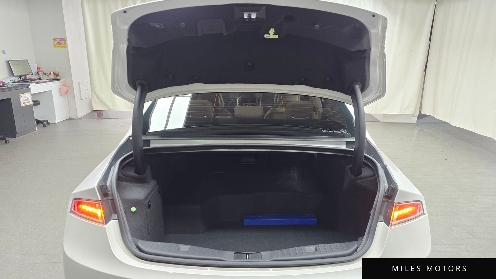 Lincoln MKZ 2019 — миниатюра 20