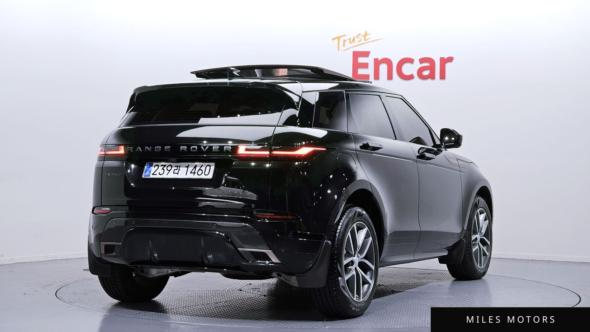 Land Rover Range Rover Evoque 2025 — миниатюра 2