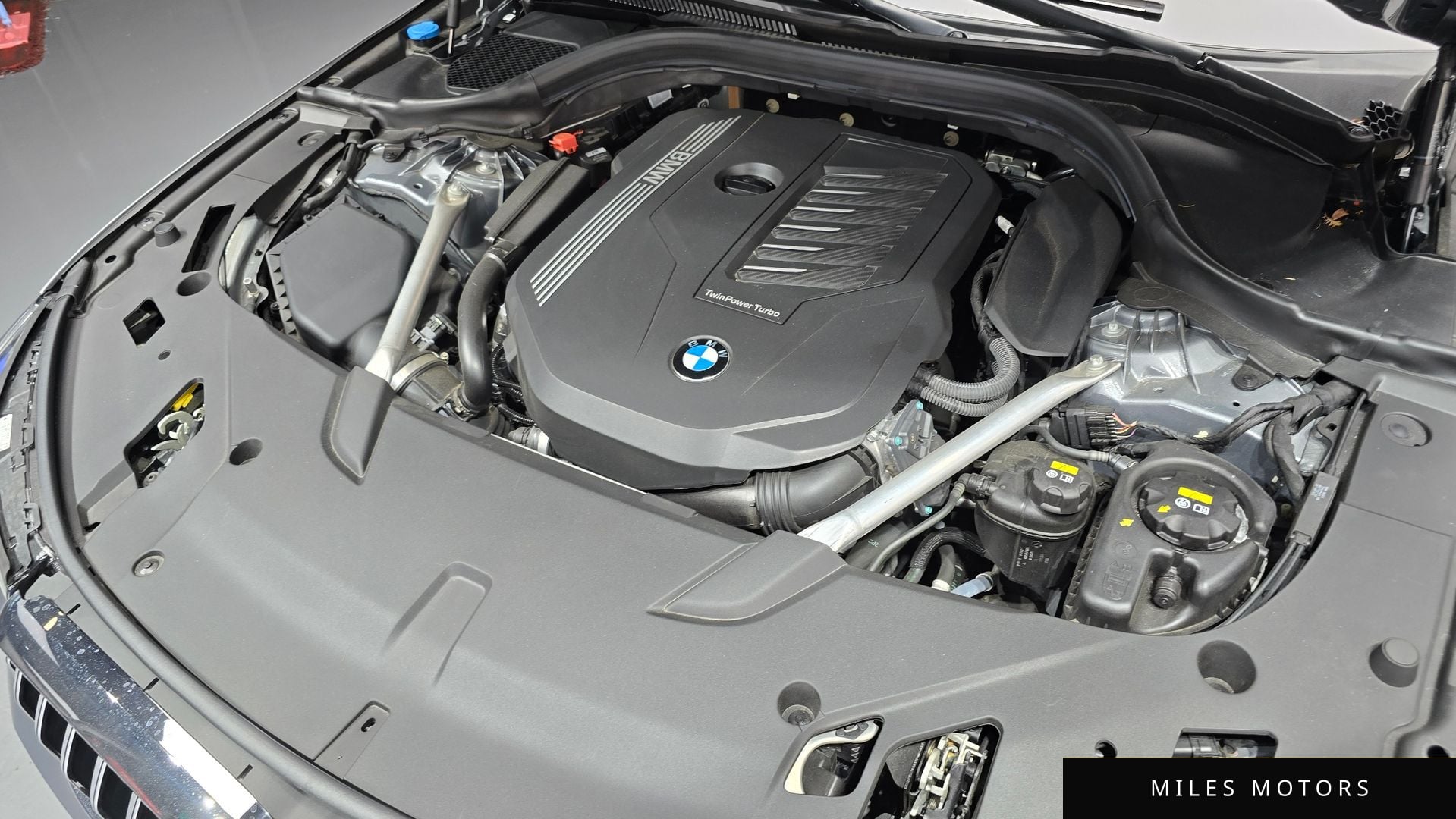 BMW 6 Series GT (G32) 2023 — миниатюра 6