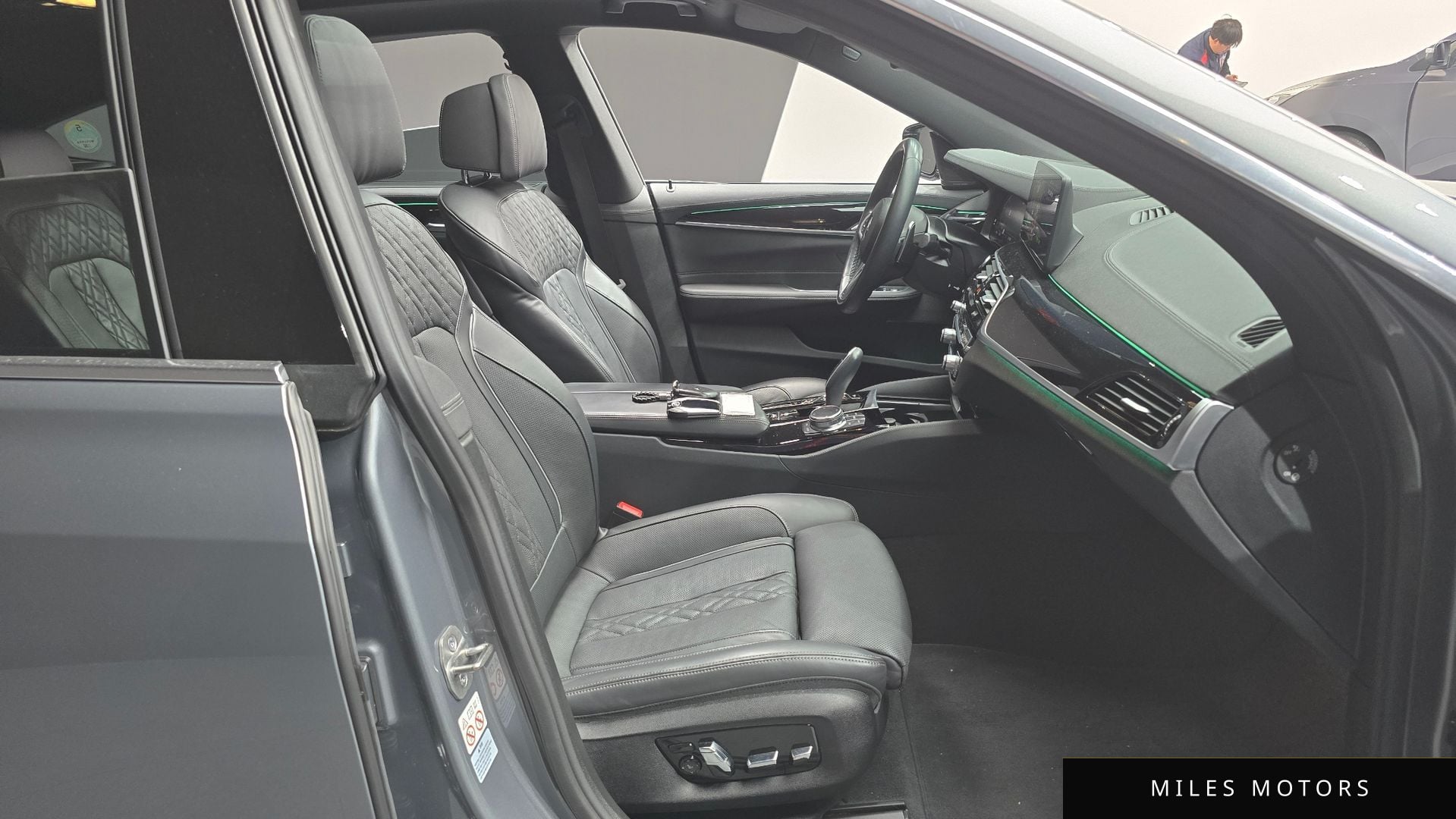 BMW 6 Series GT (G32) 2023 — миниатюра 10