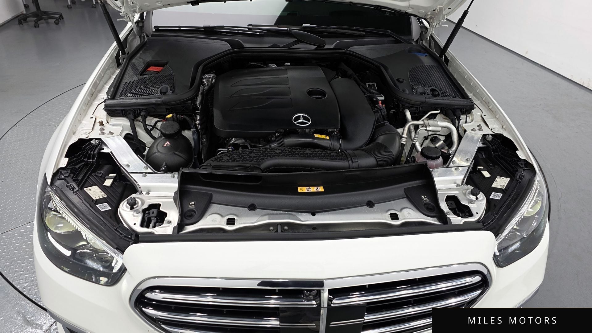 Mercedes-Benz E-Class W213 2023 — миниатюра 6