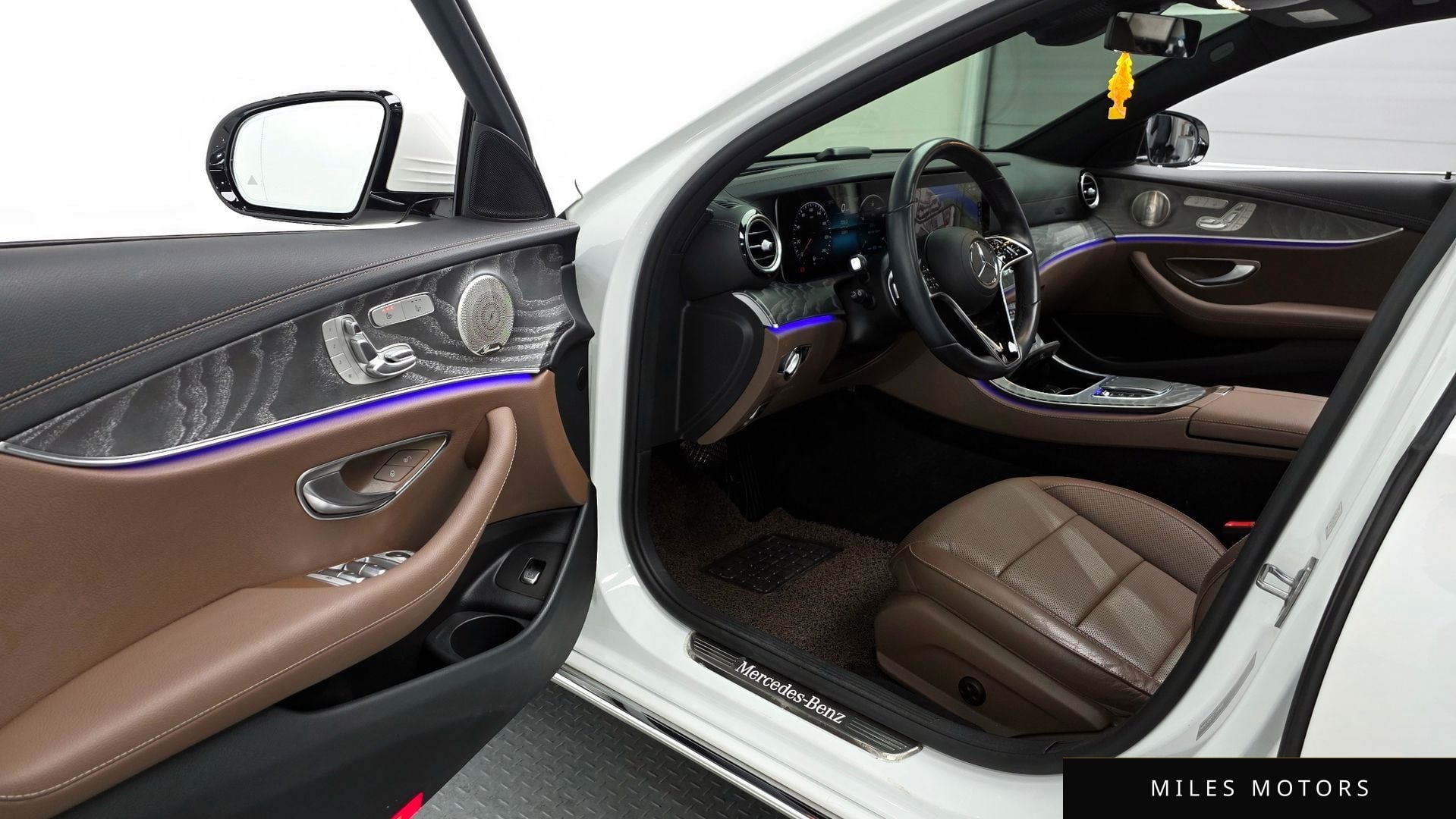 Mercedes-Benz E-Class W213 2023 — миниатюра 10