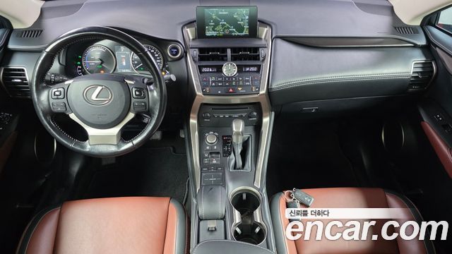Лексус NX300h 2017 — миниатюра 7