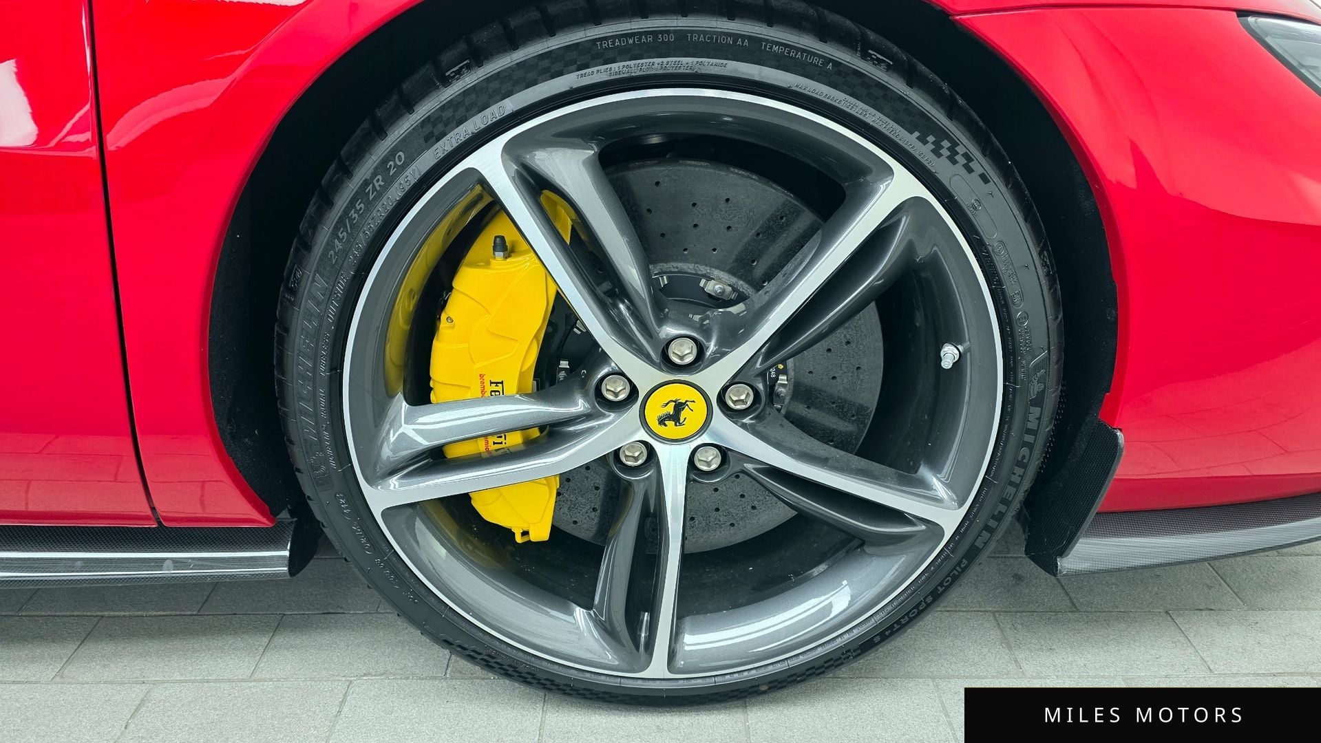 Ferrari 296 GTB 2024 — миниатюра 5