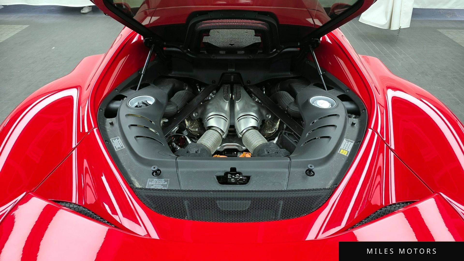 Ferrari 296 GTB 2024 — миниатюра 6
