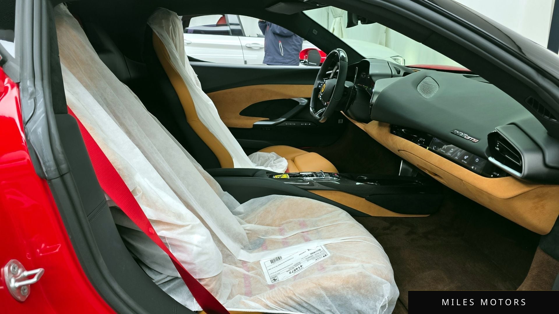 Ferrari 296 GTB 2024 — миниатюра 11