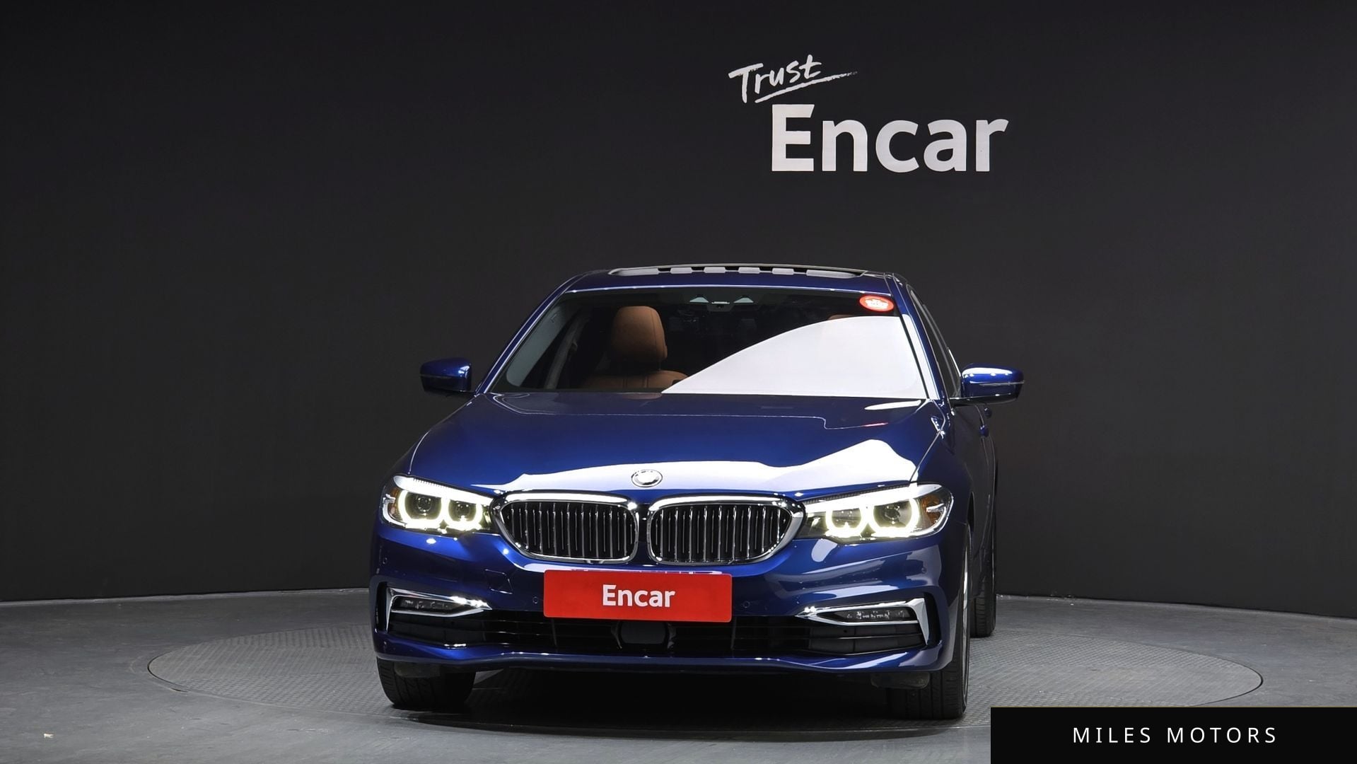 BMW 5 Series (G30) 2020 — миниатюра 3