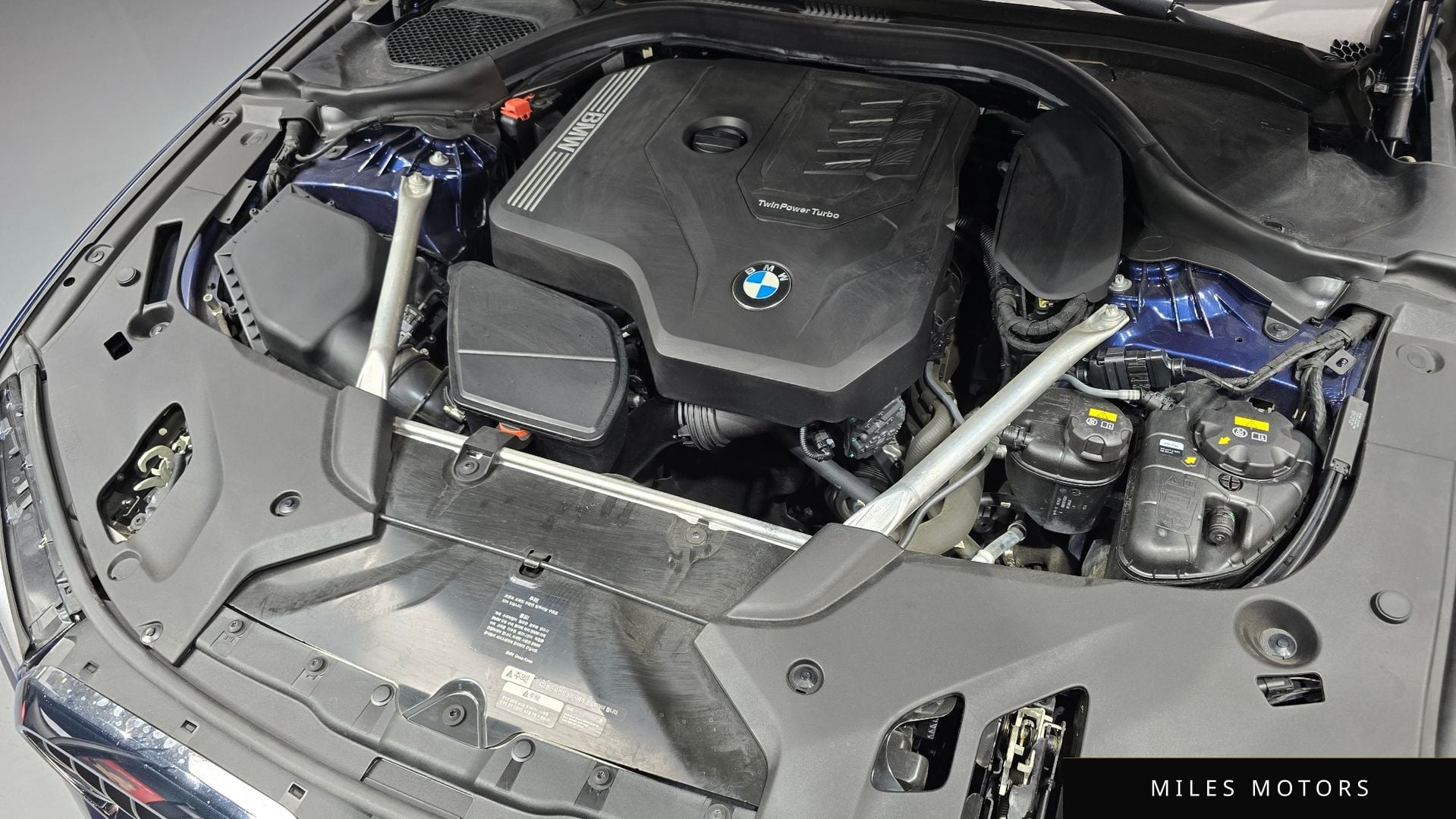 BMW 5 Series (G30) 2020 — миниатюра 6