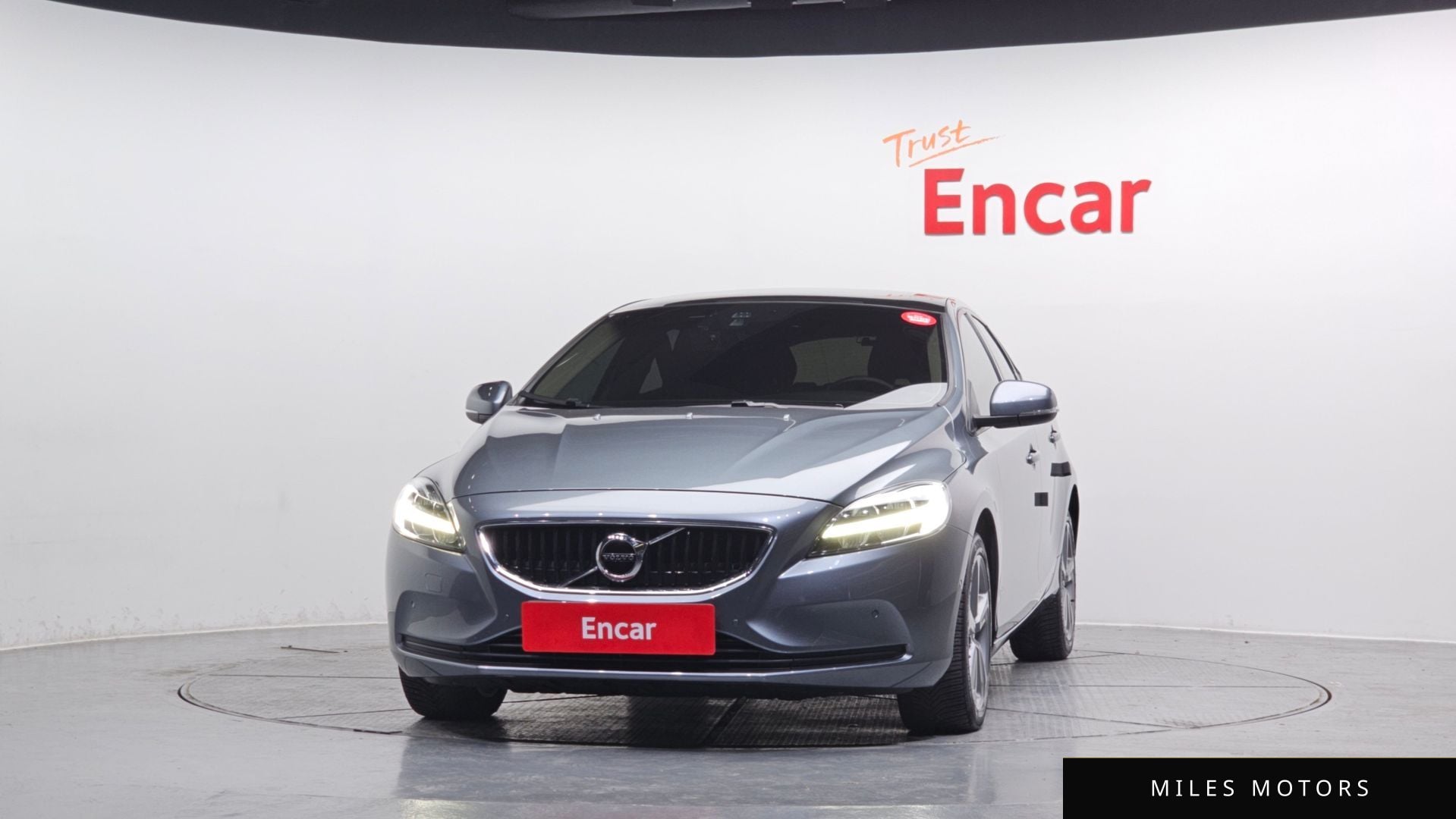 Volvo V40 2018 — миниатюра 3