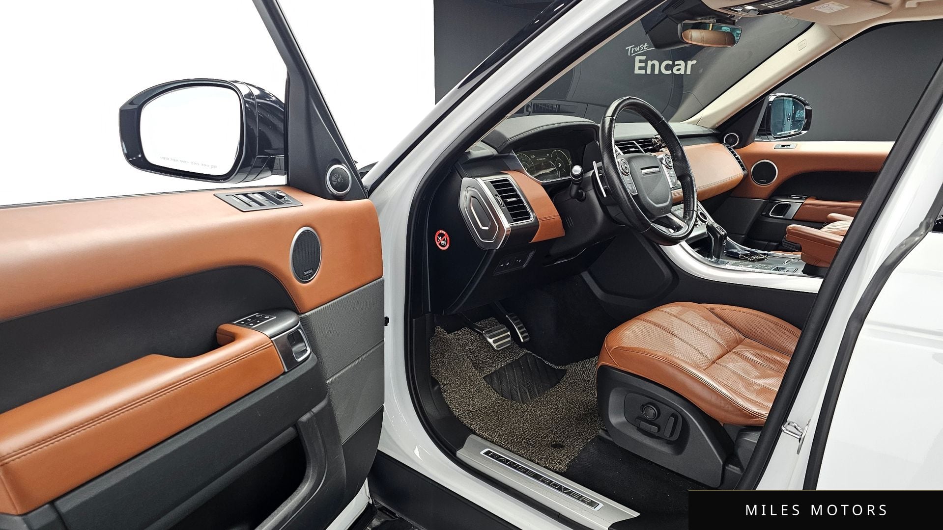 Land Rover Range Rover Sport 2017 — миниатюра 11