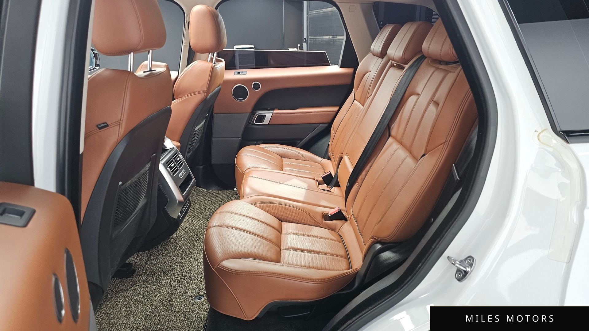 Land Rover Range Rover Sport 2017 — миниатюра 12