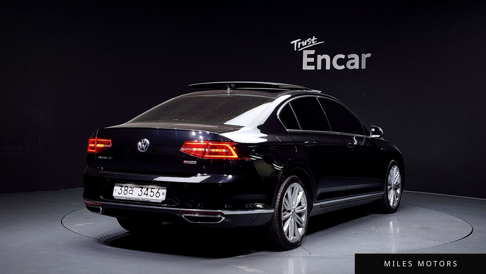 Volkswagen Passat 2018 — миниатюра 2