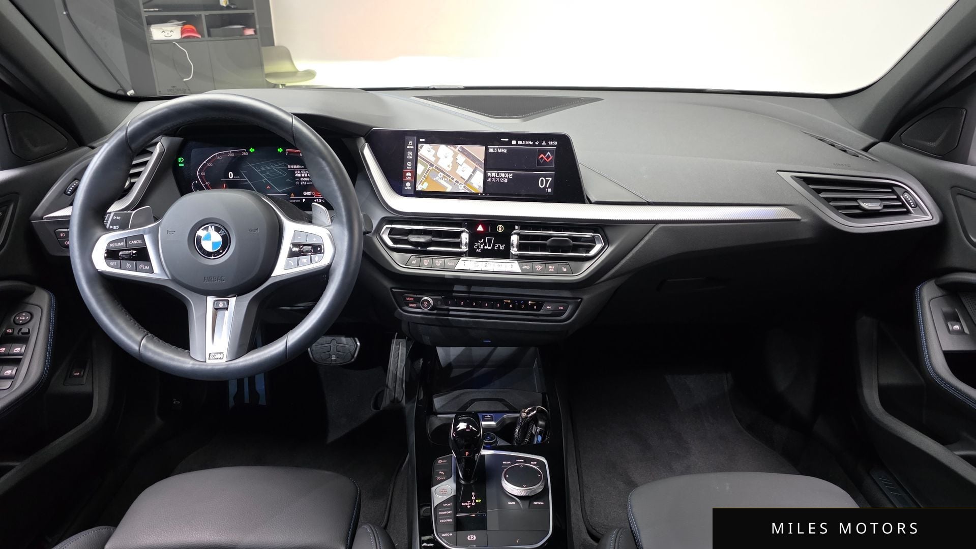 BMW 1 Series (F40) 2024 — миниатюра 7